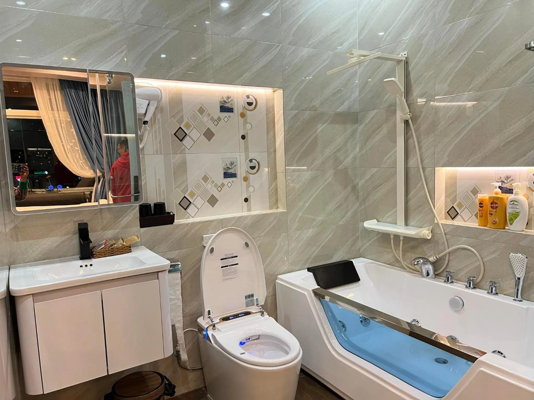 Bathroom in Villa - Hotel Nam Khang 2 Dalat