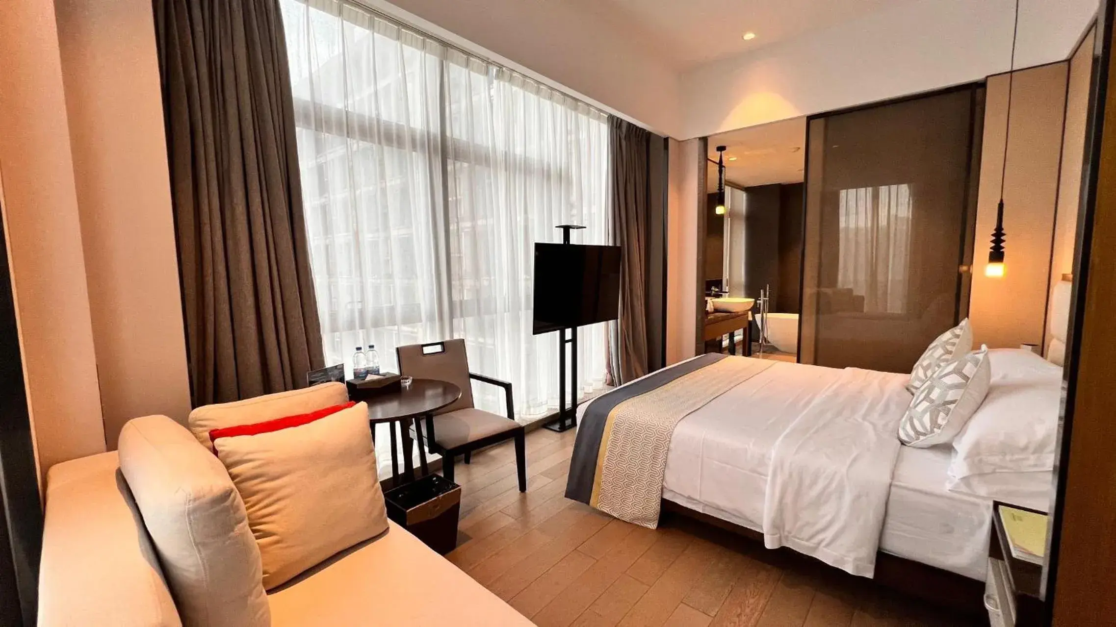 Superior King Room in Prince Times Hotel Superior King Room in Prince Times Hotel