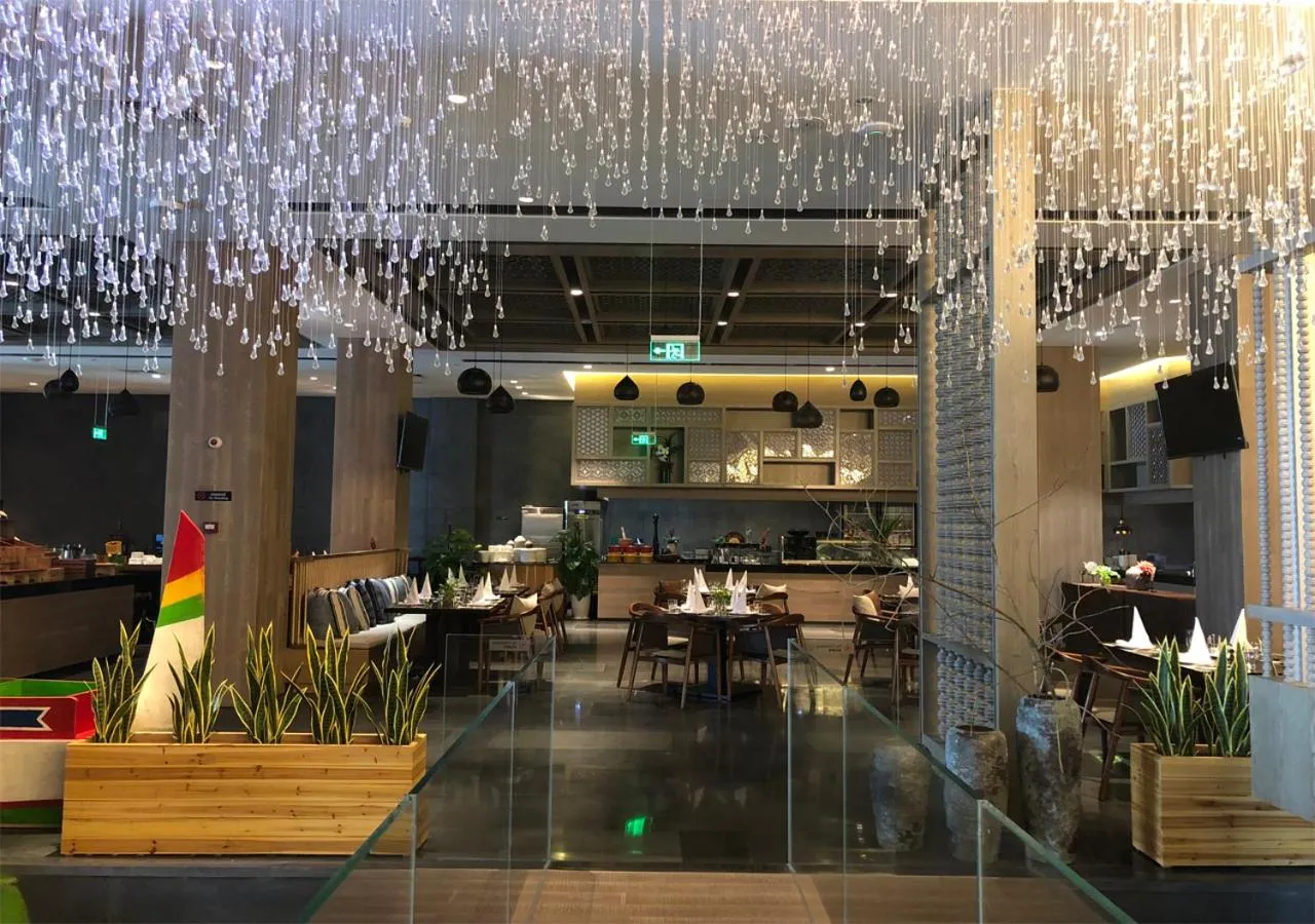 Restaurant/places to eat in Prince Times Hotel