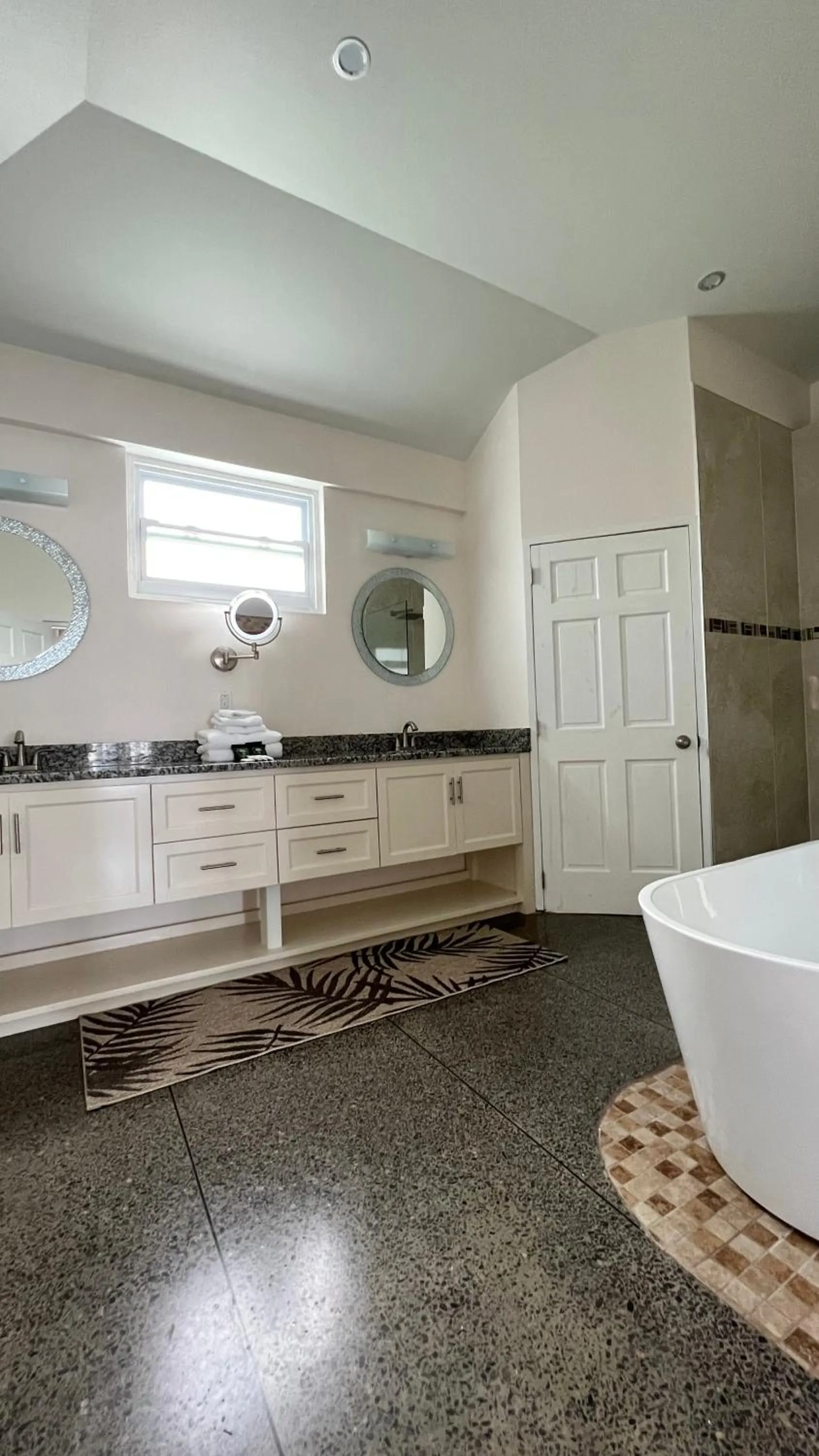 Bathroom in Stonetrail