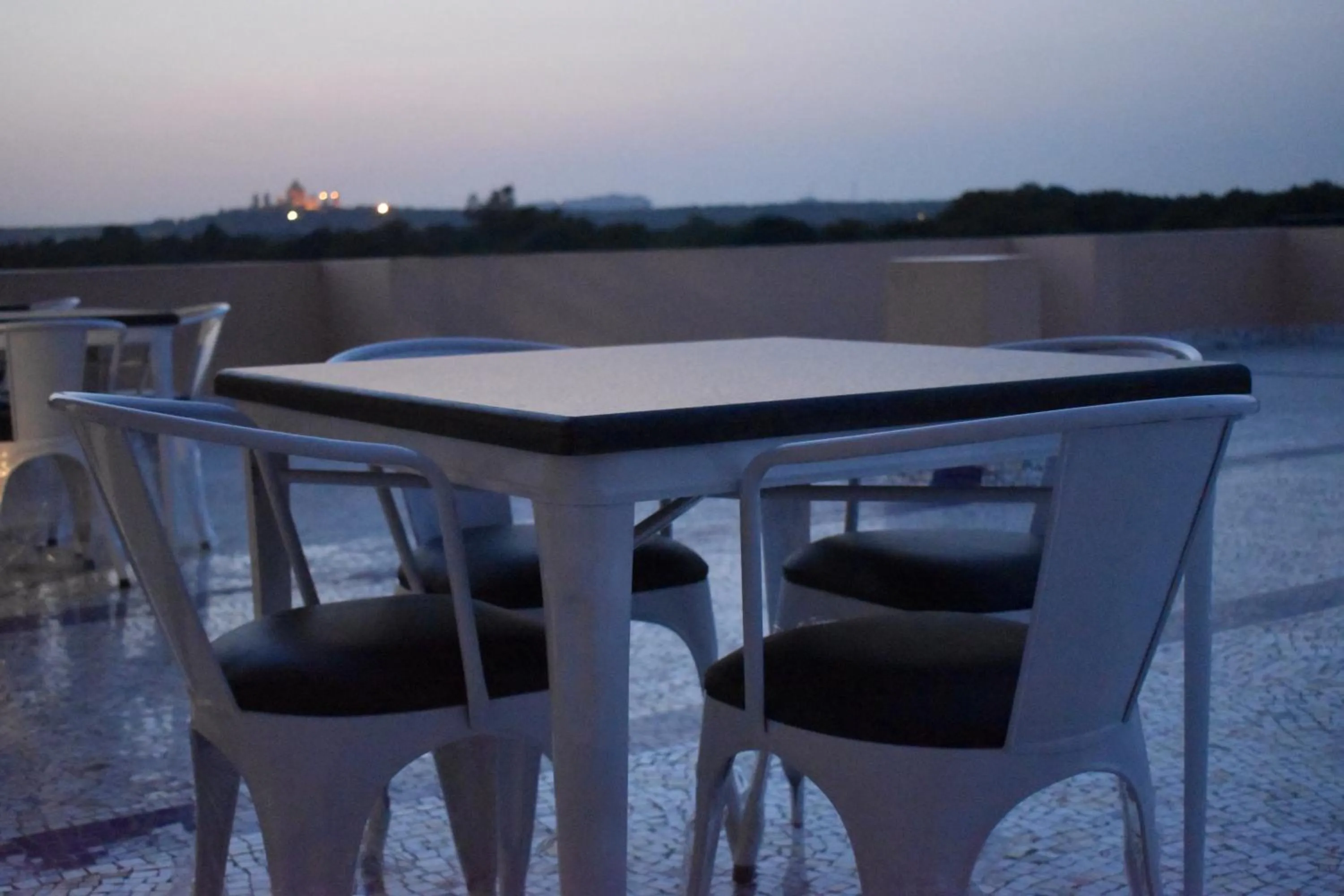 Restaurant/places to eat in Hotel The Balam