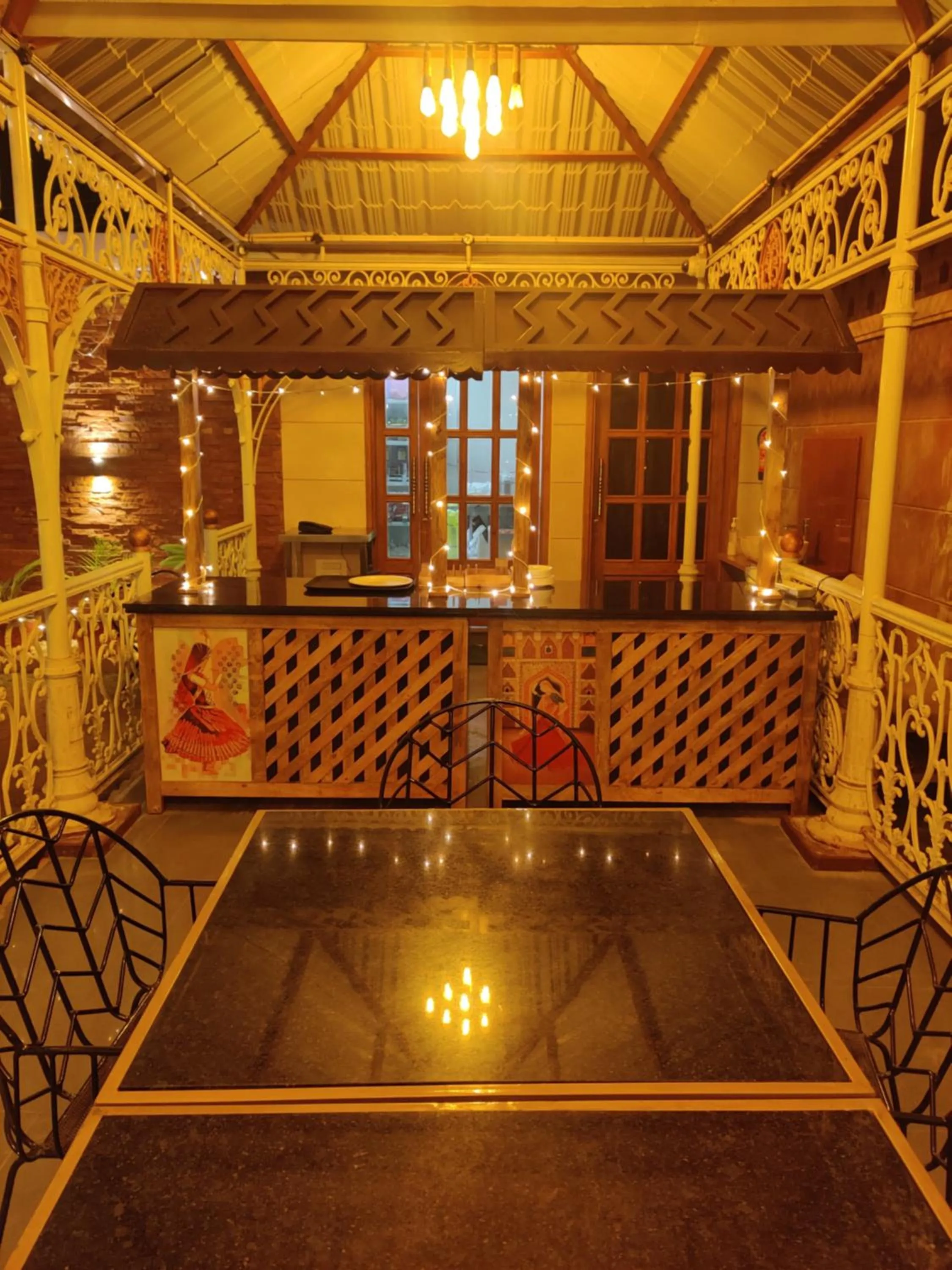 Restaurant/places to eat in Hotel The Balam