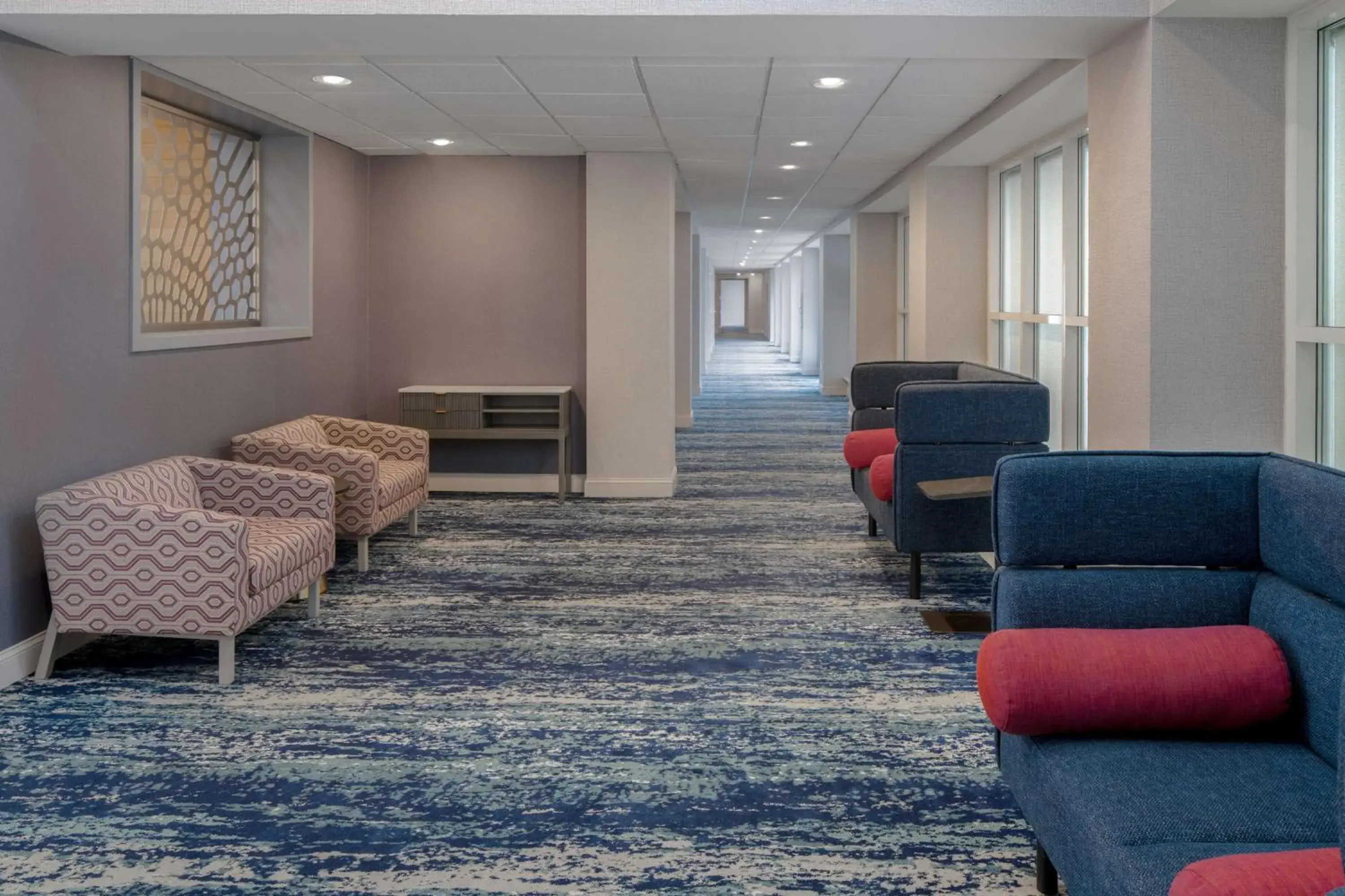 Lobby or reception in DoubleTree Suites by Hilton Mount Laurel Lobby or reception in DoubleTree Suites by Hilton Mount Laurel