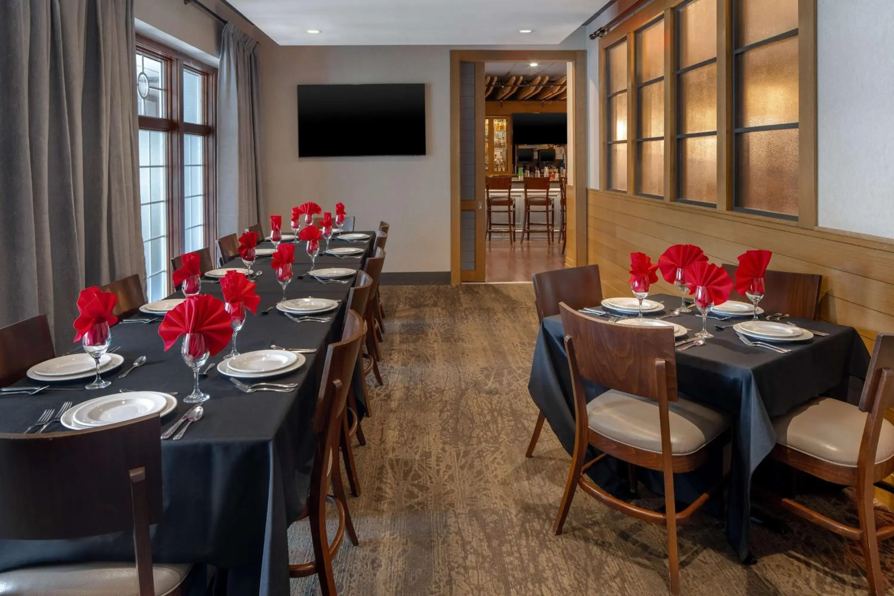 Restaurant/places to eat in DoubleTree Suites by Hilton Mount Laurel Restaurant/places to eat in DoubleTree Suites by Hilton Mount Laurel