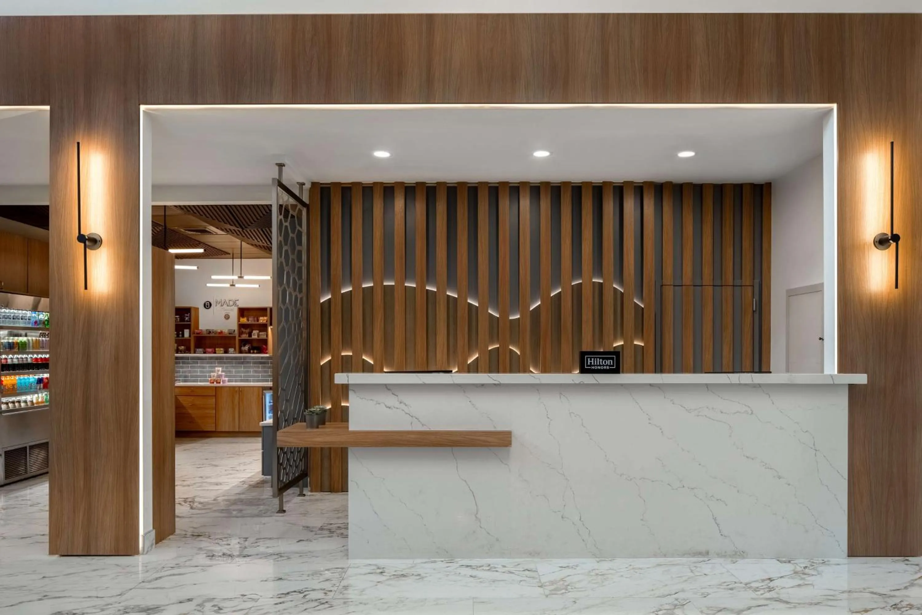 Lobby or reception in DoubleTree Suites by Hilton Mount Laurel