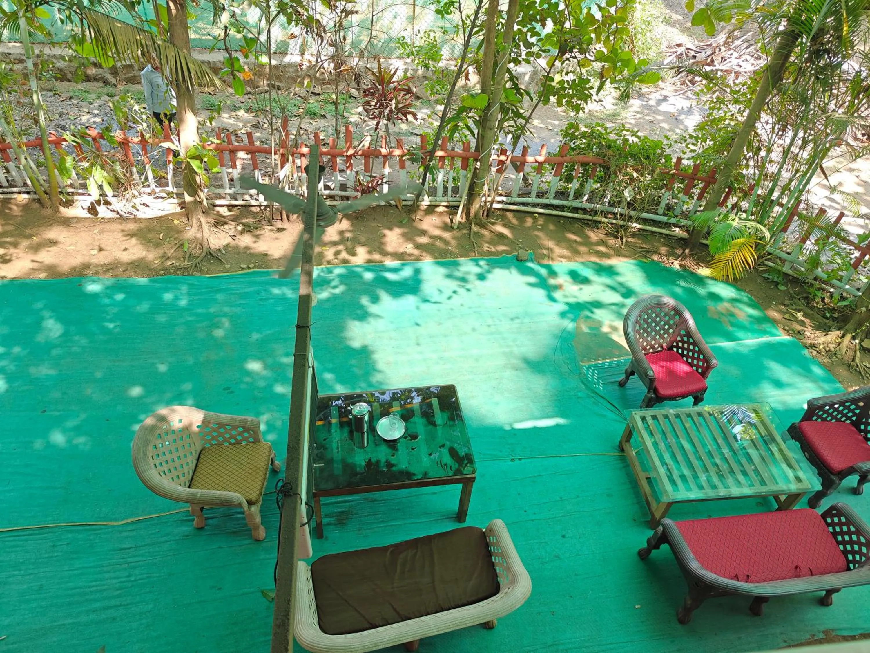 Day in Iora Cottages