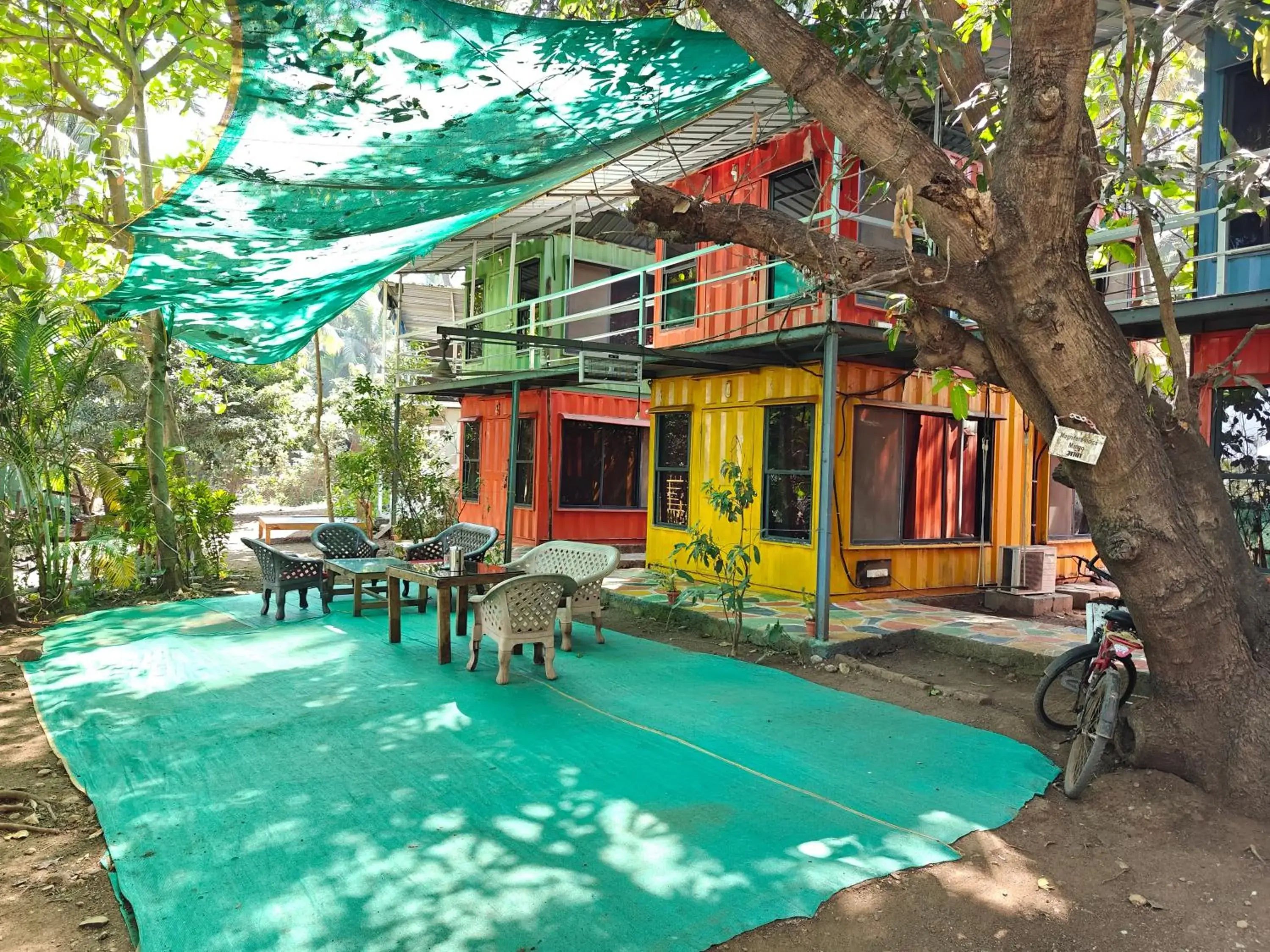 Restaurant/places to eat in Iora Cottages Restaurant/places to eat in Iora Cottages