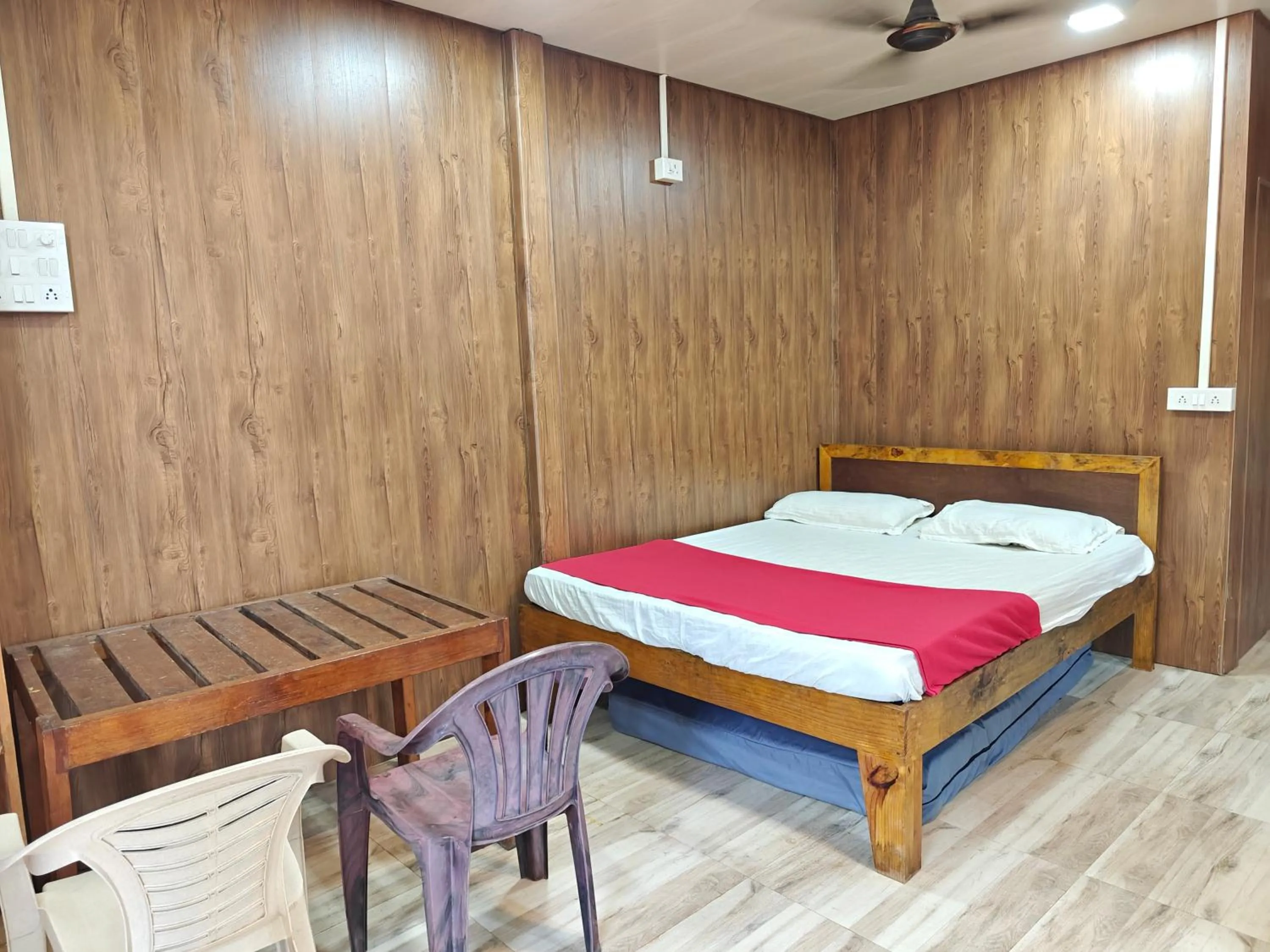 Bed in Iora Cottages