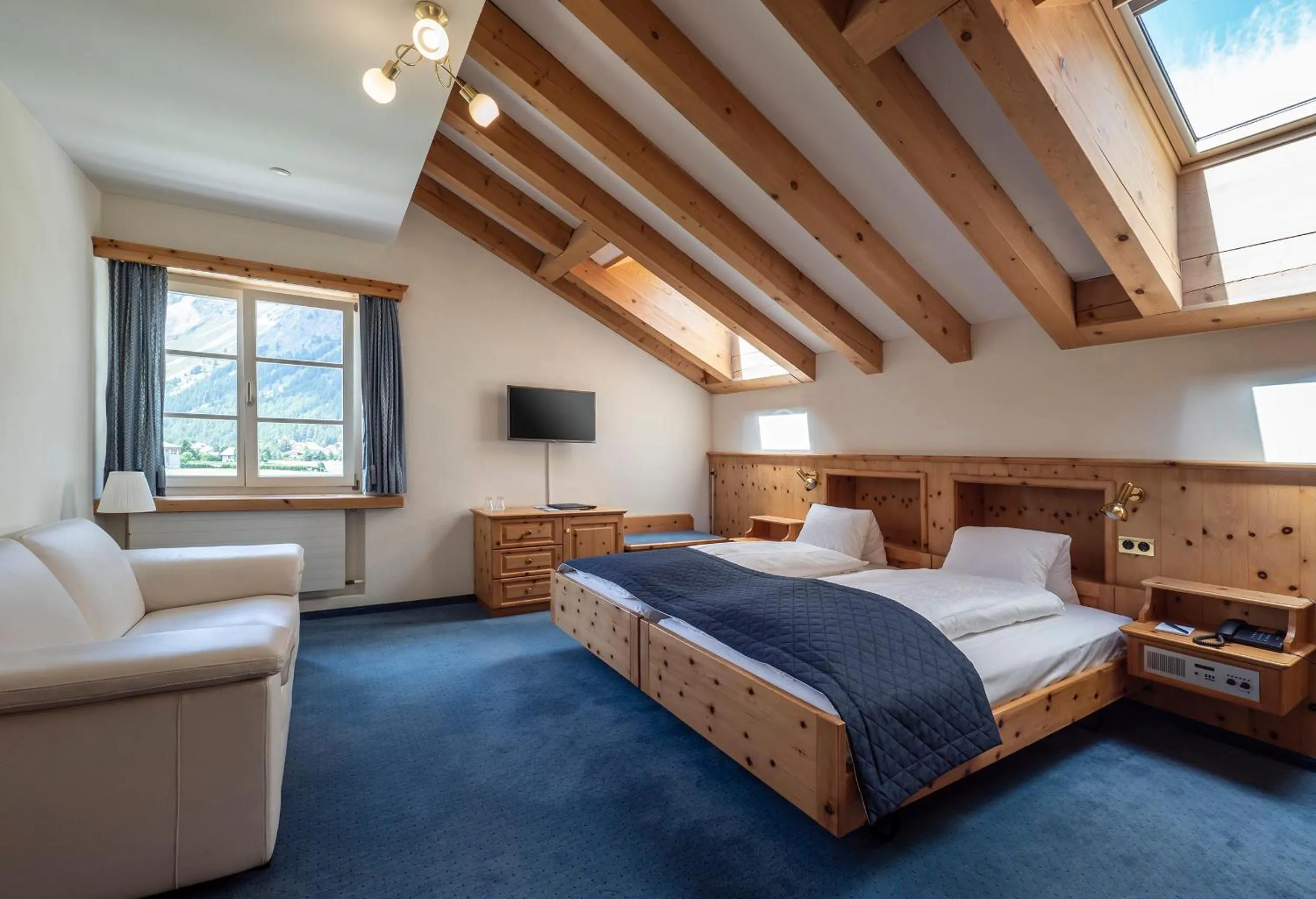 Mountain view, Bed in Hotel Maria