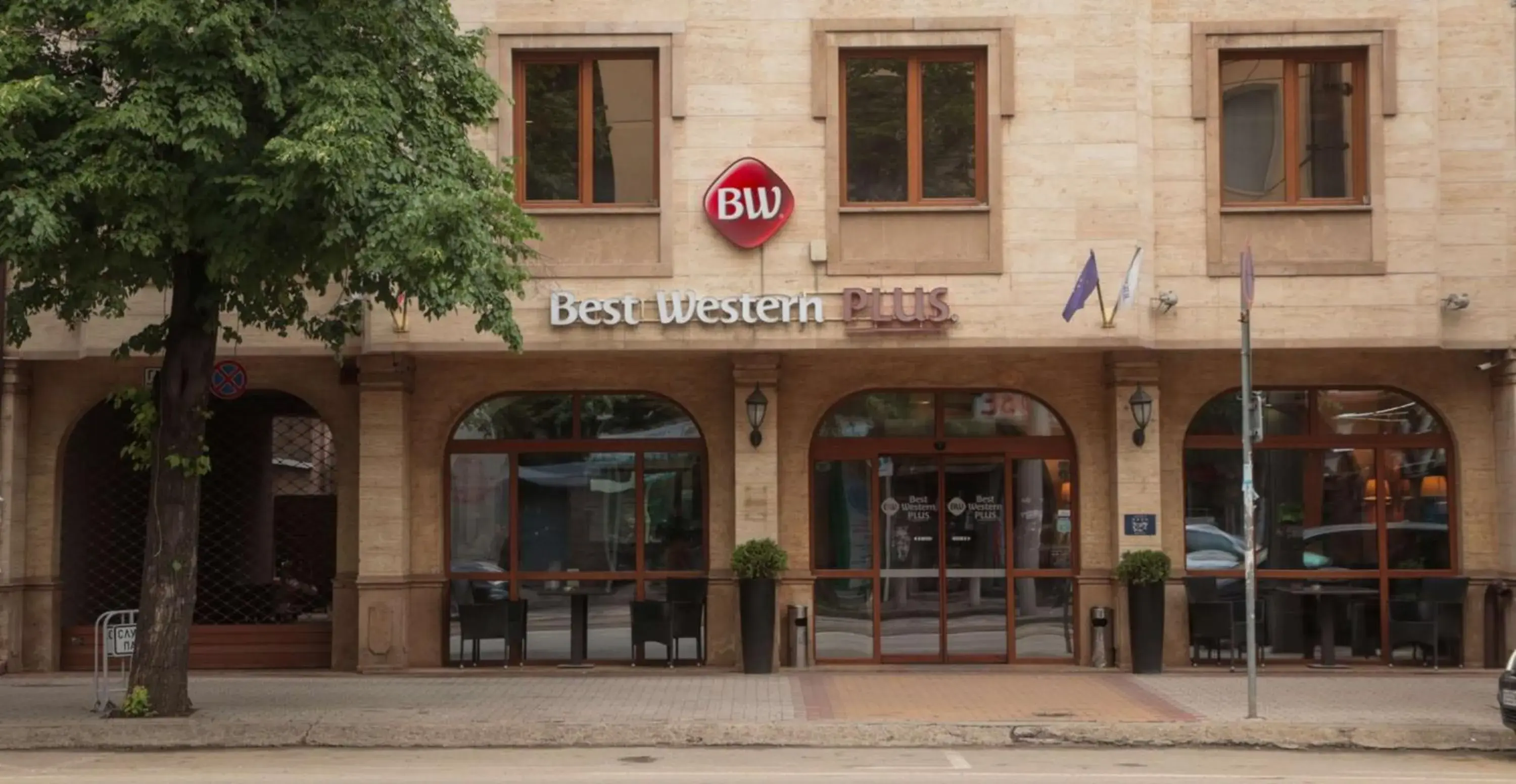 Property building in Best Western Plus Bristol Hotel Property building in Best Western Plus Bristol Hotel