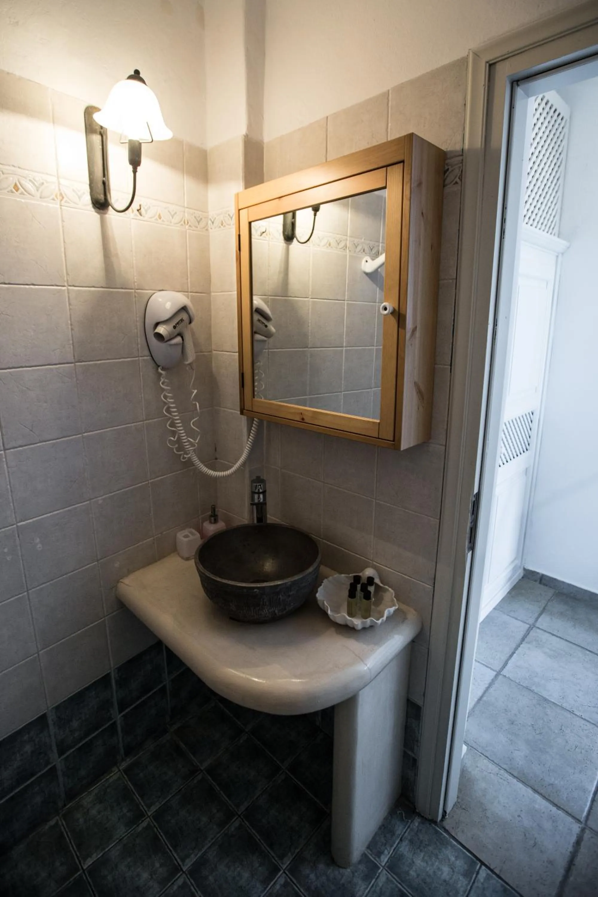 Bathroom in Afroessa Hotel by Pearl Hotel Collection
