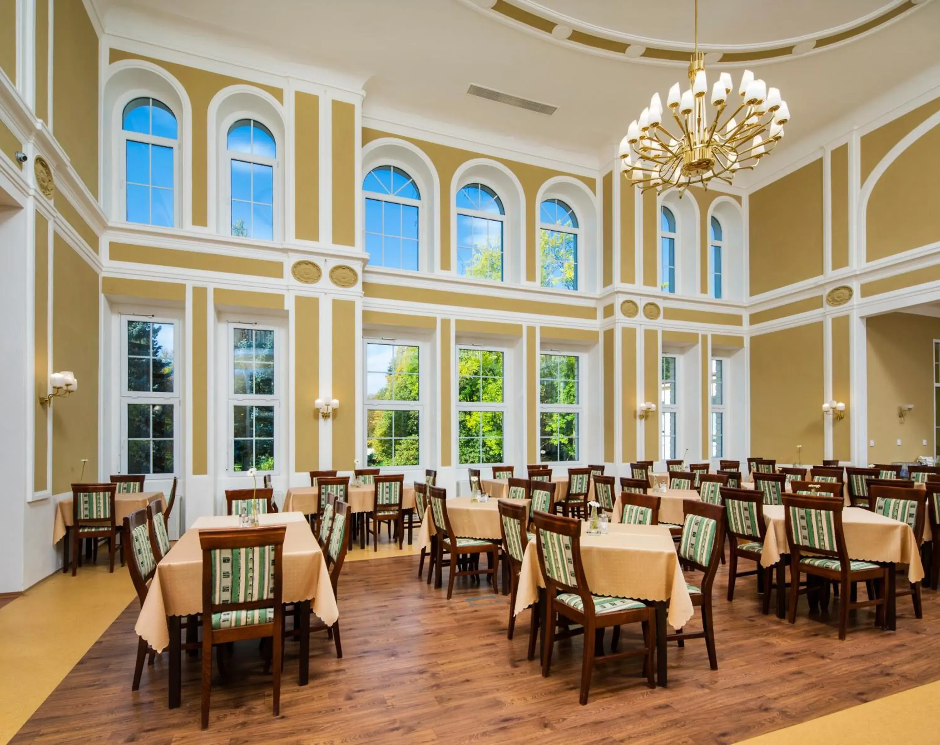 Restaurant/places to eat in Spa Resort Libverda - Villa Friedland Restaurant/places to eat in Spa Resort Libverda - Villa Friedland