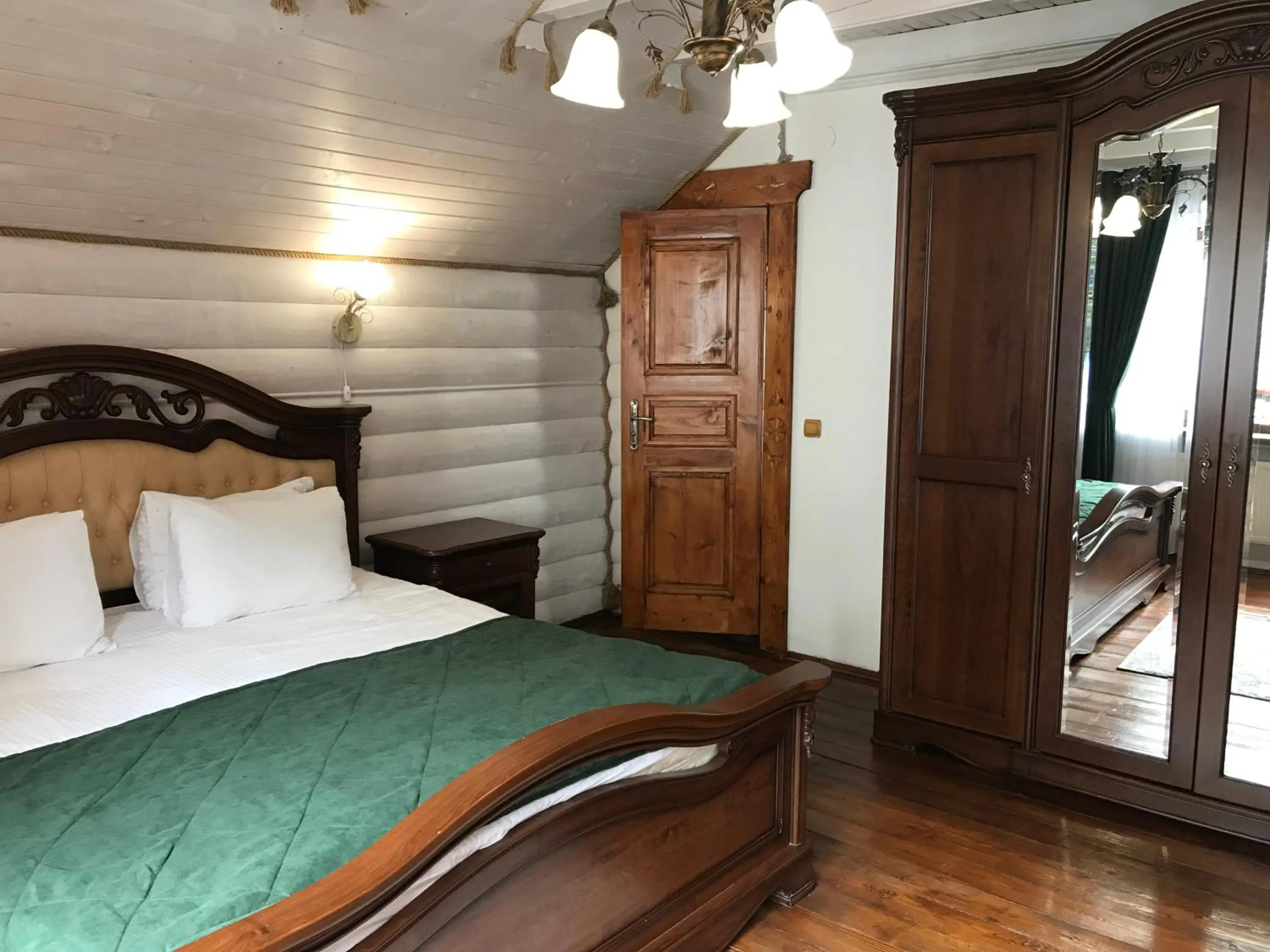 Photo of the whole room, Bed in Hotel Dykyi Med