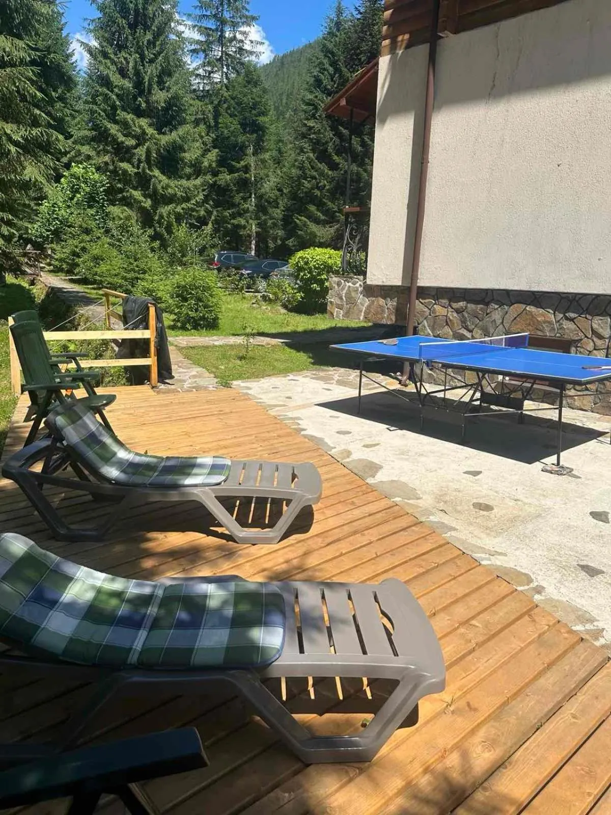 Seating area in Hotel Dykyi Med