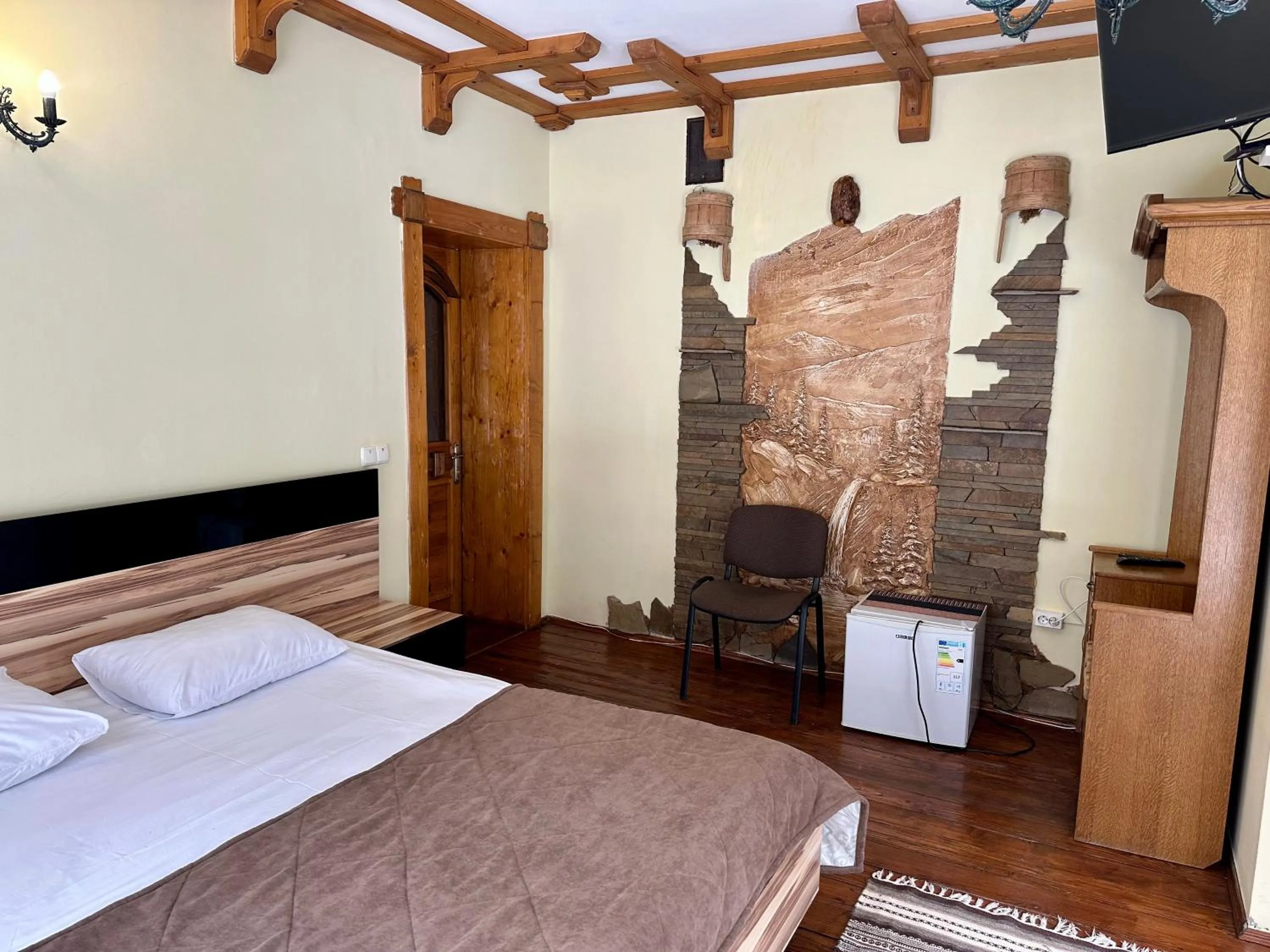 Photo of the whole room, Bed in Hotel Dykyi Med