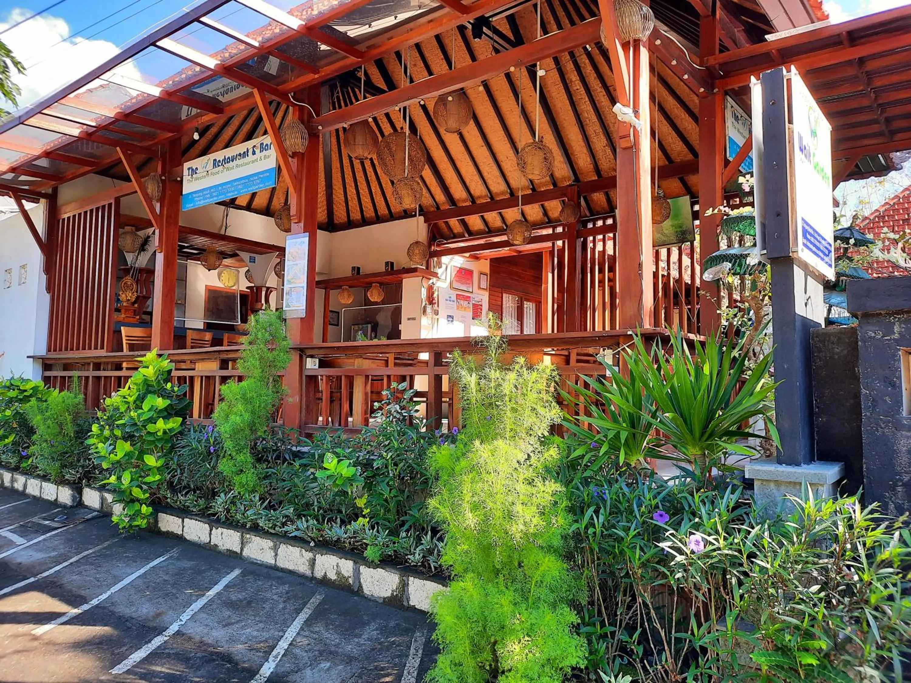 Restaurant/places to eat in Wait Garden Cottage