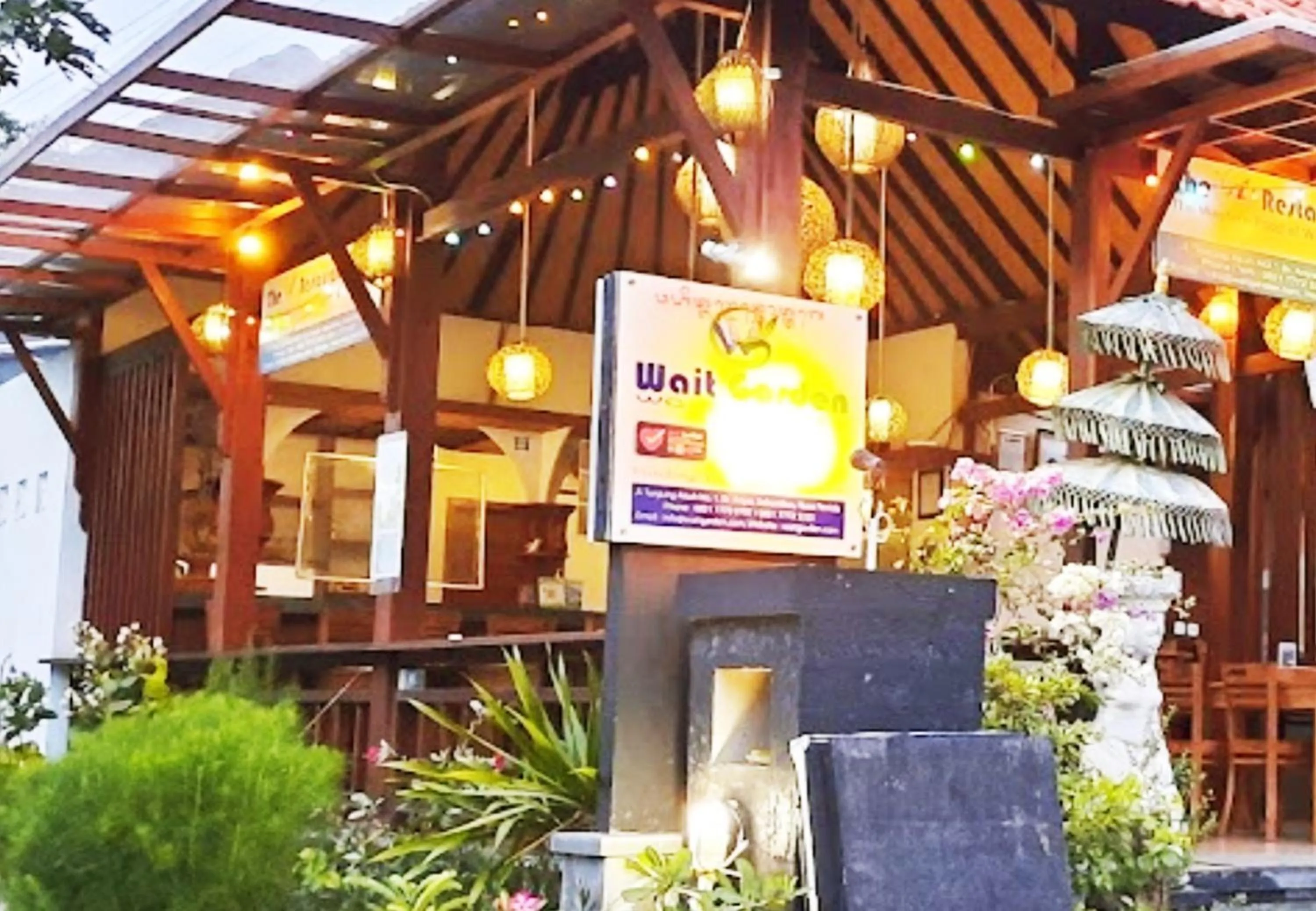 Garden in Wait Garden Cottage