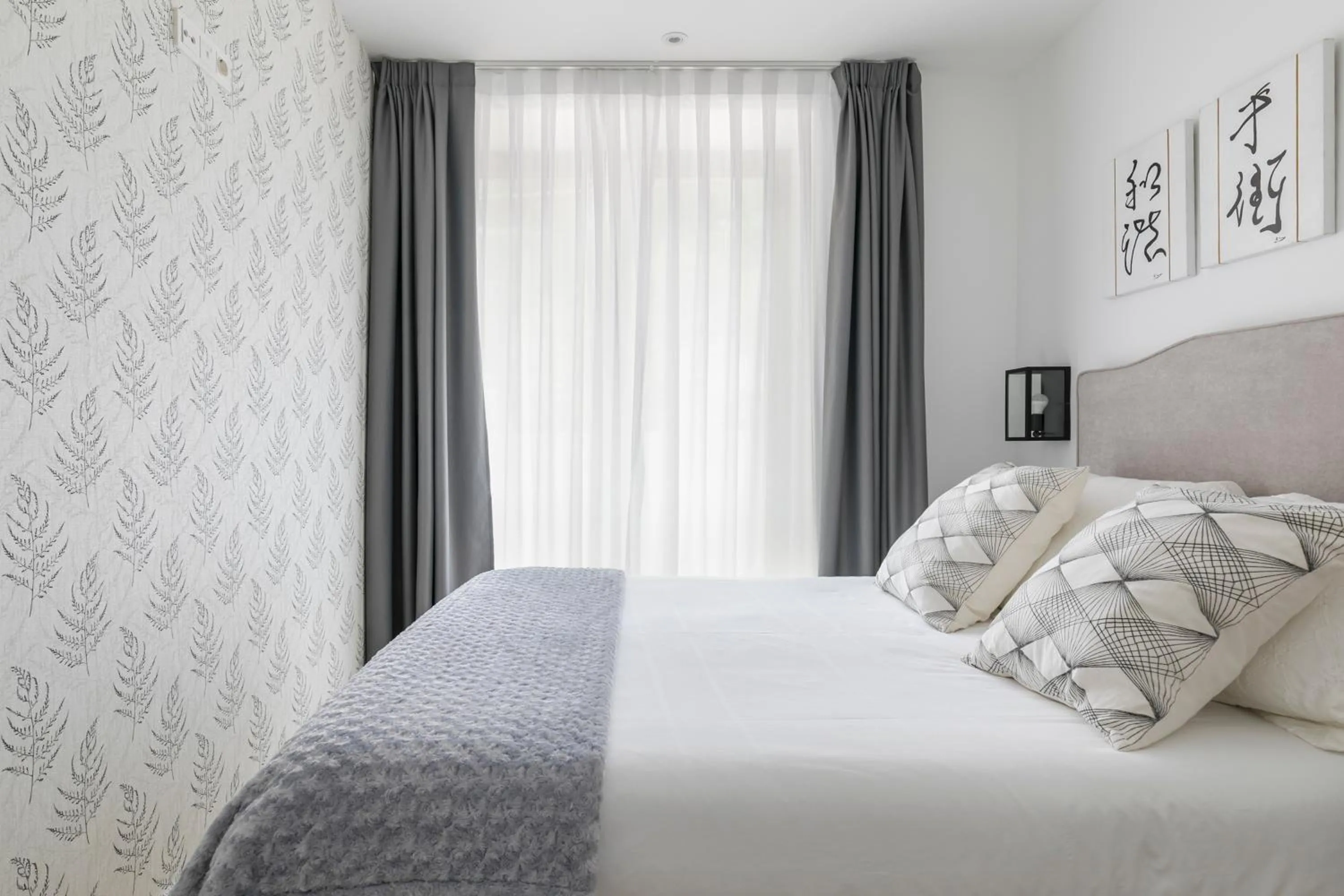 Riverside by Forever Rentals