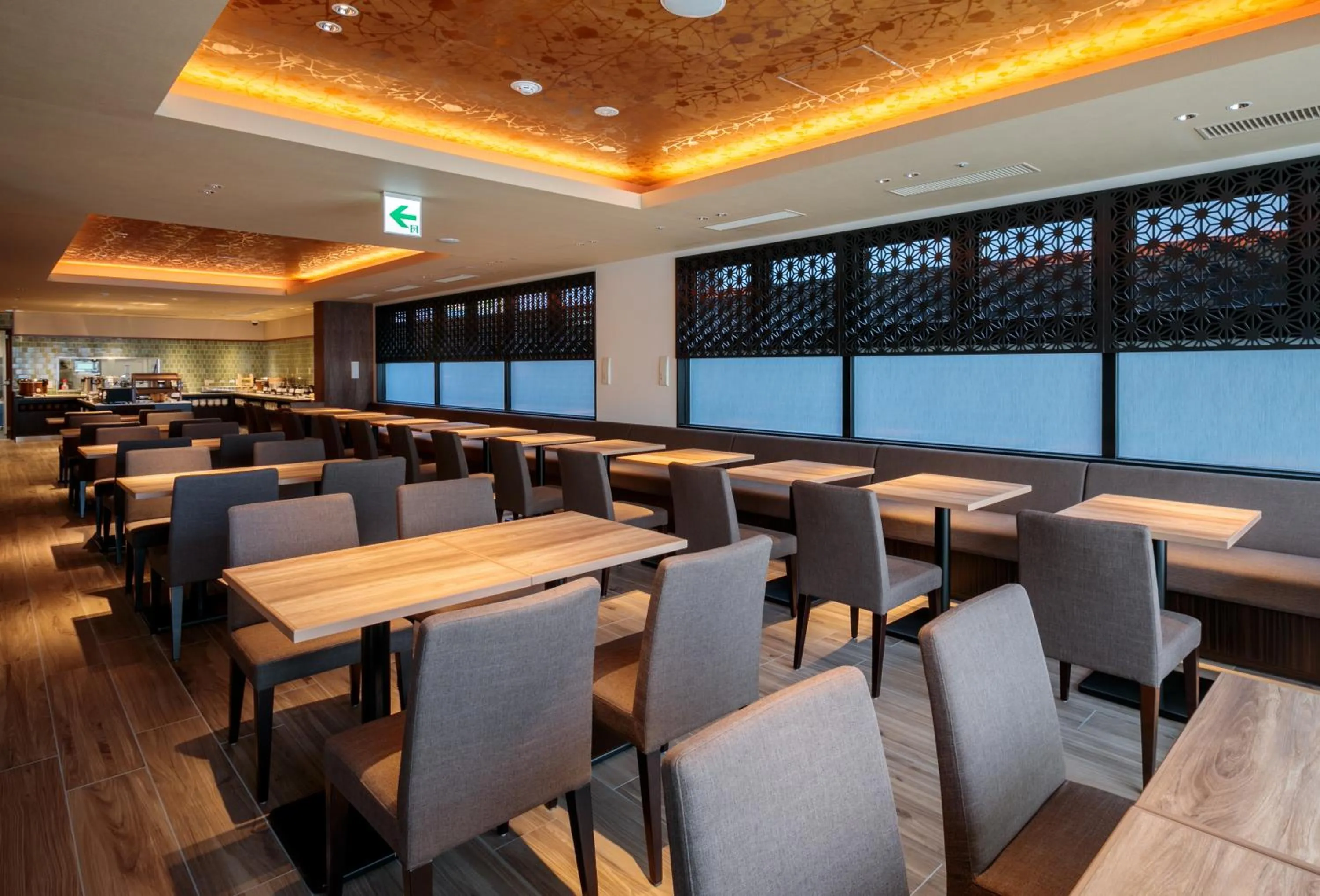 Restaurant/places to eat in S-peria Hotel Kyoto