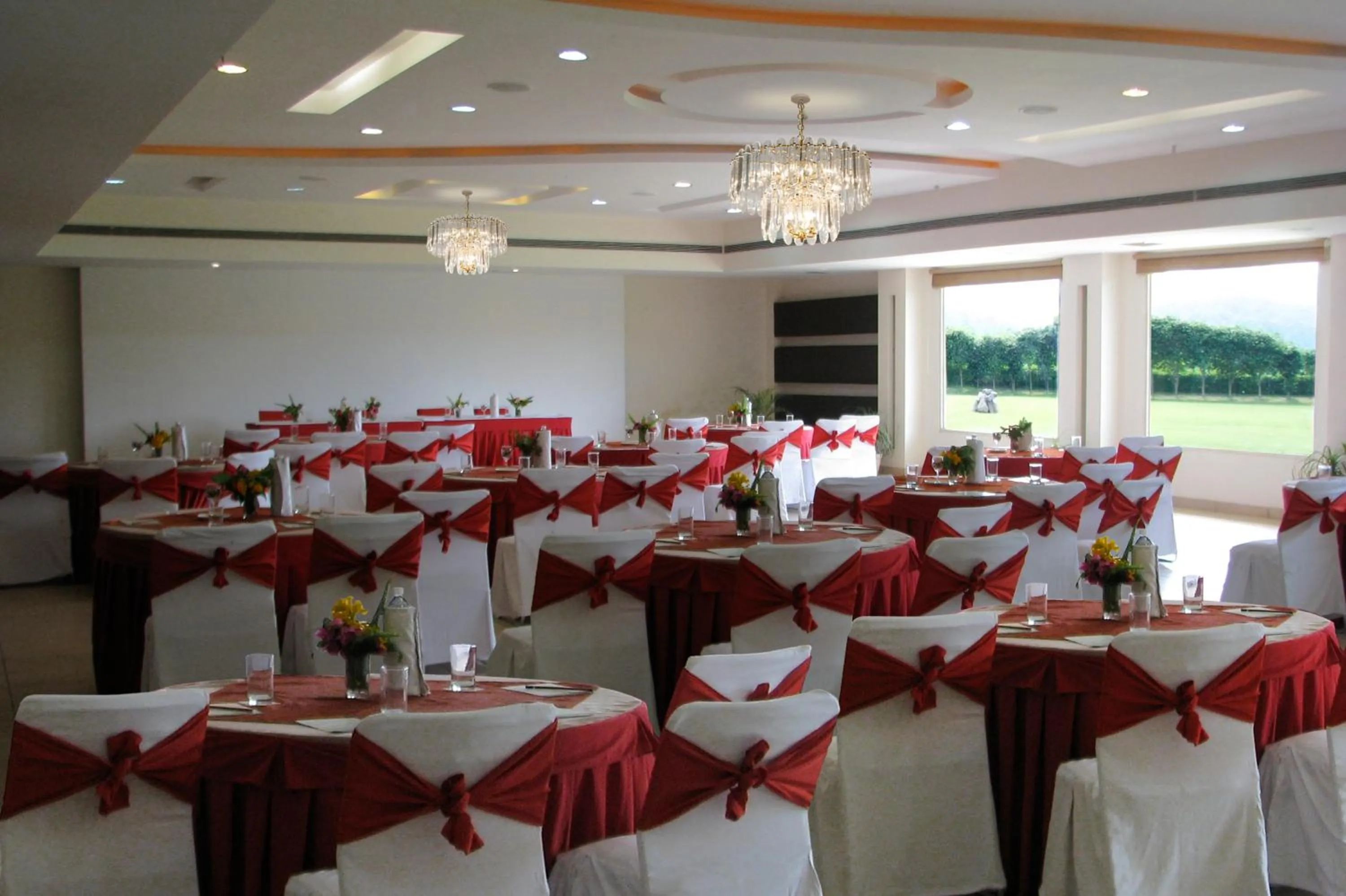Banquet/Function facilities in Legend Sarovar Portico