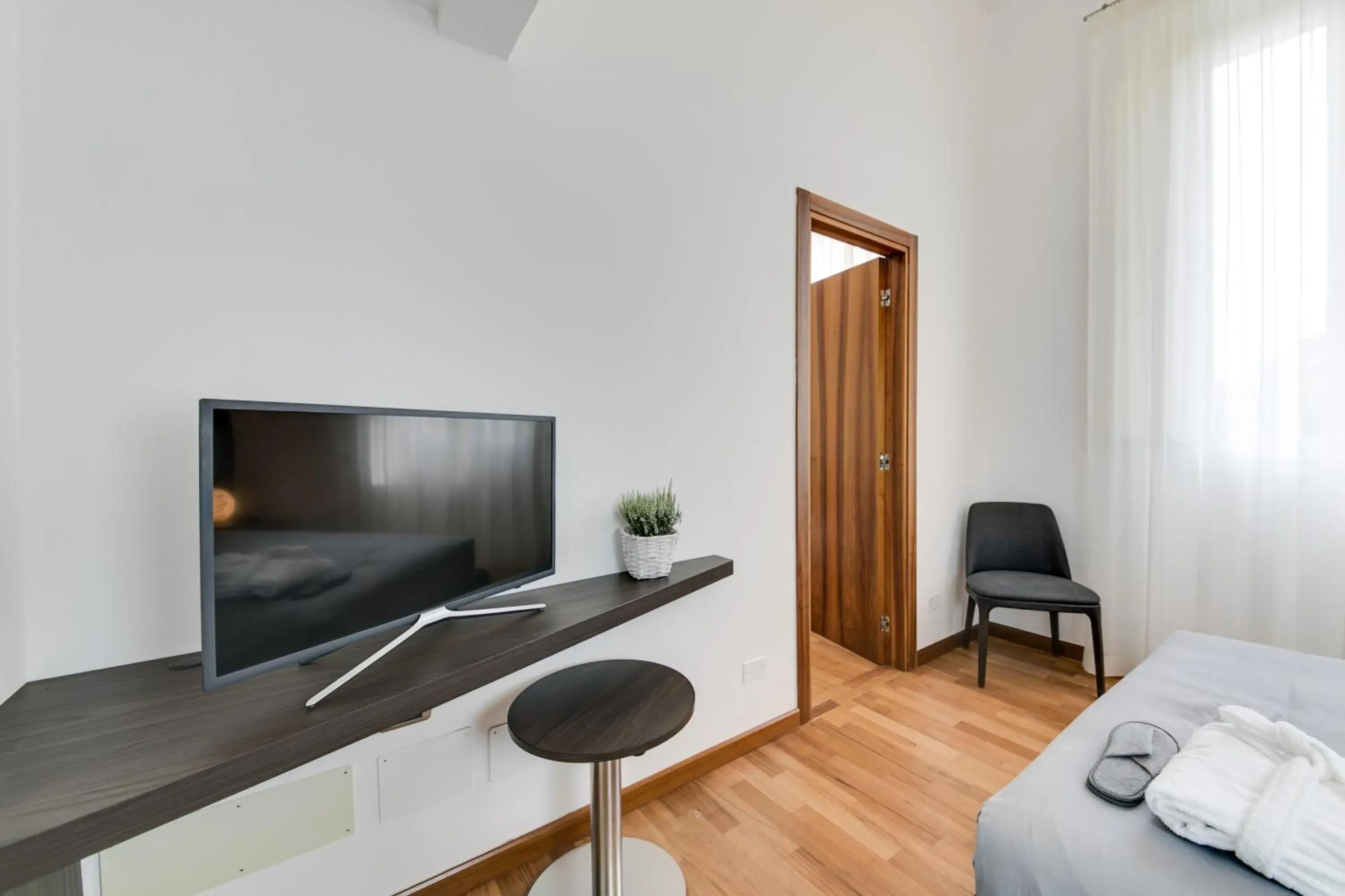 Single Room with Garden View in Corte livia Room & Breakfast Single Room with Garden View in Corte livia Room & Breakfast