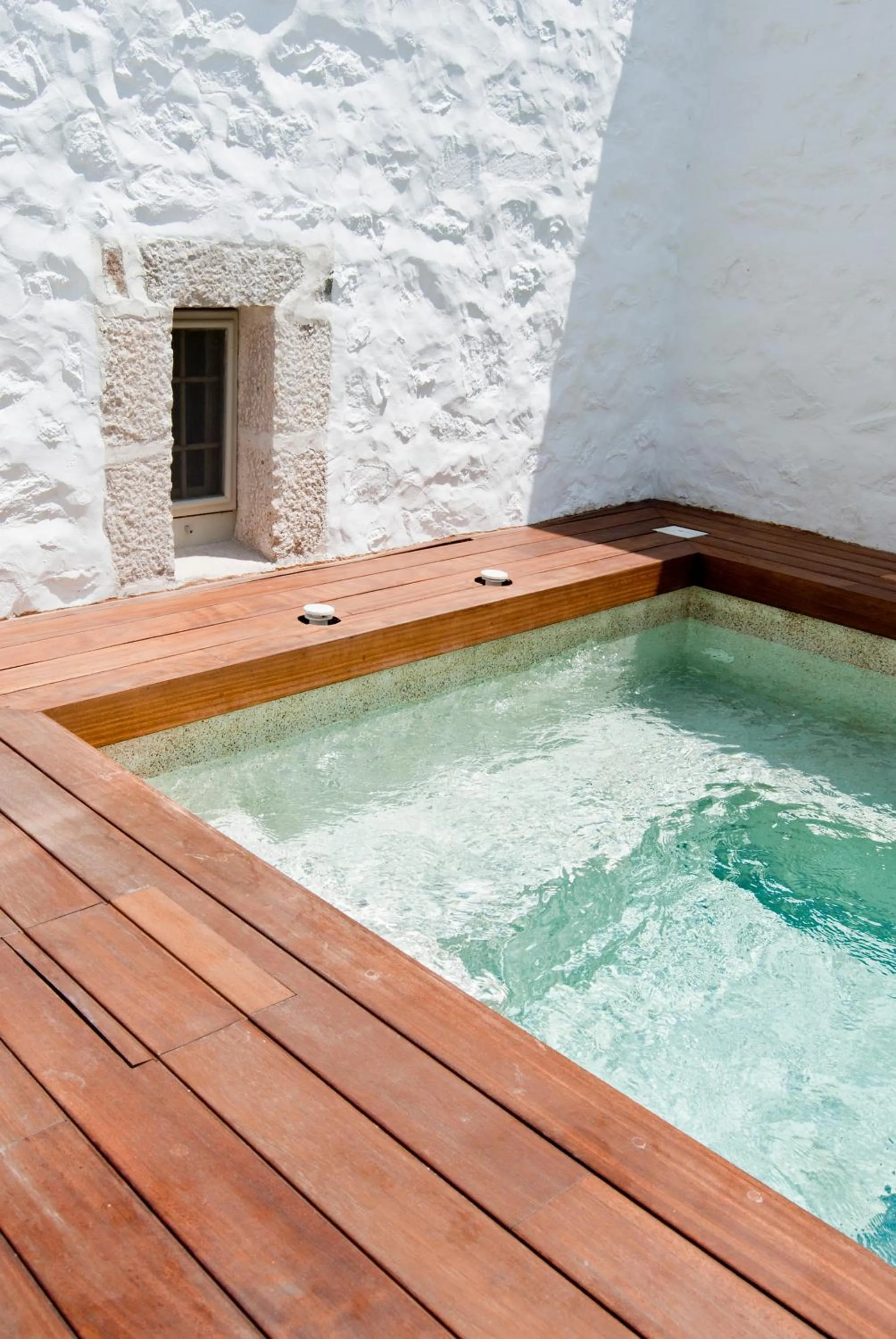 Spa and wellness centre/facilities in Cotommatae Hydra 1810