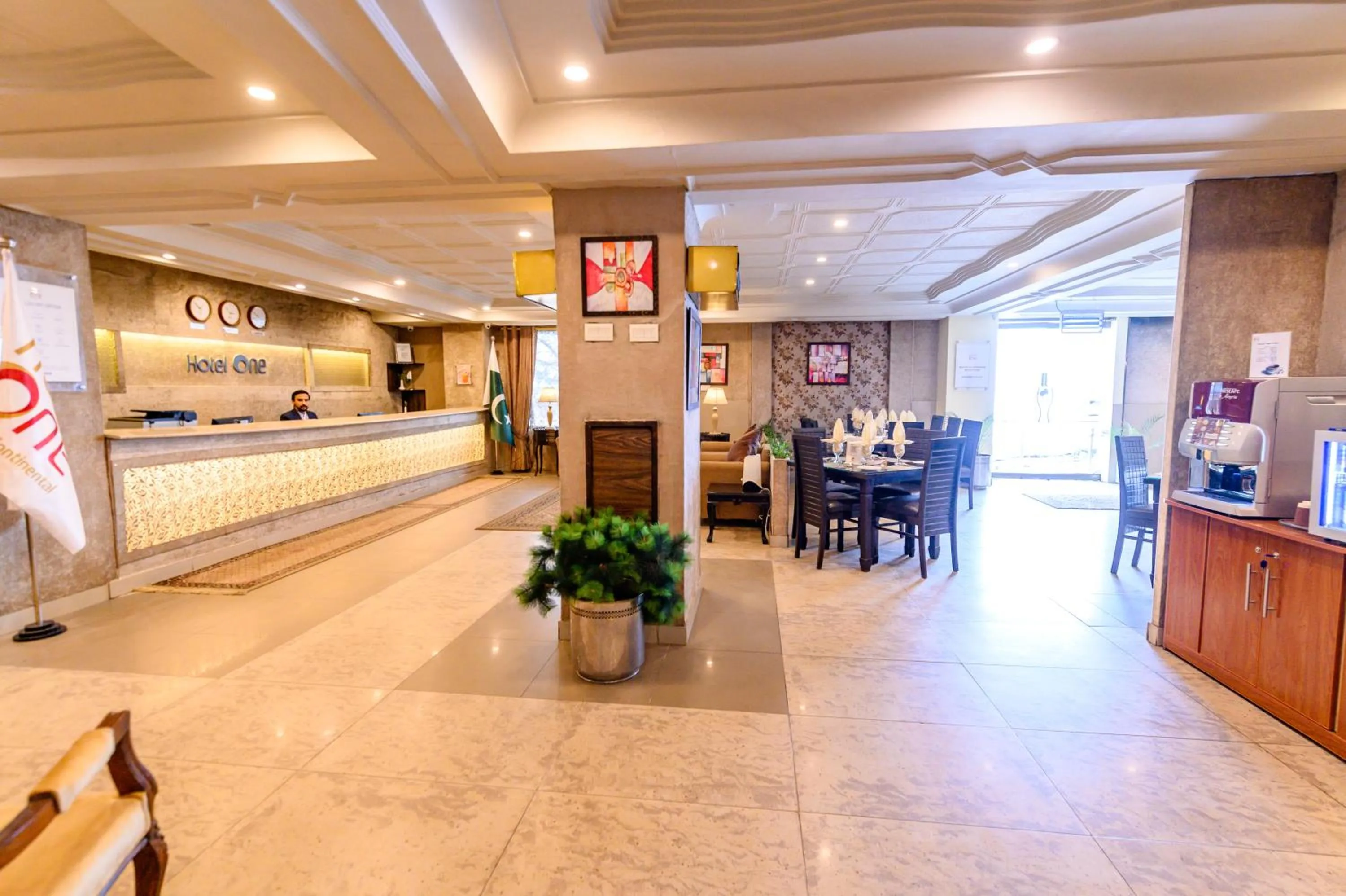 Lobby or reception in Hotel One Mall Road Murree