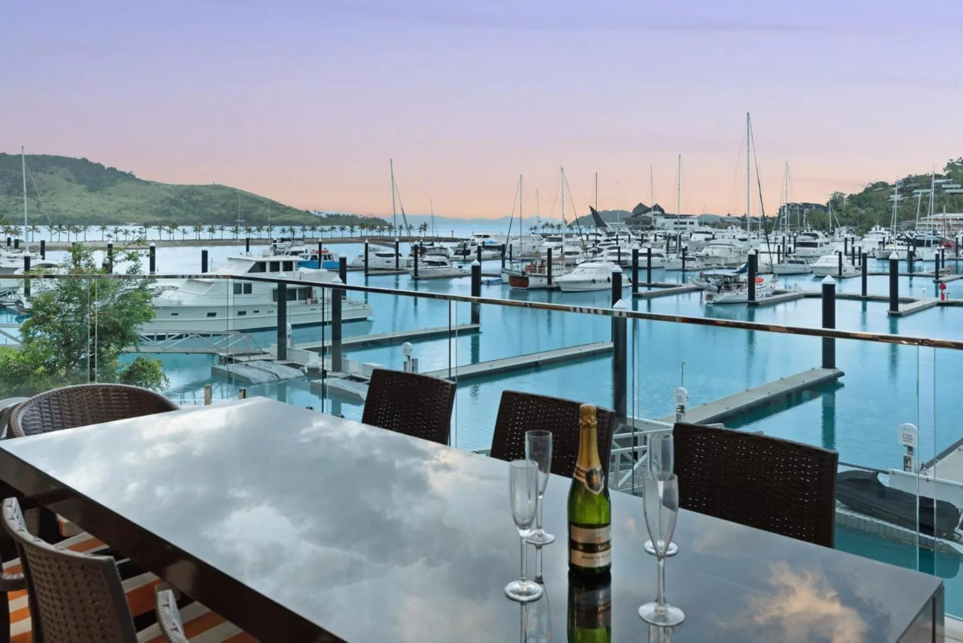 Pavillion 3 Absolute Waterfront 4 Bedroom 2 Lounge Room and Golf Buggy