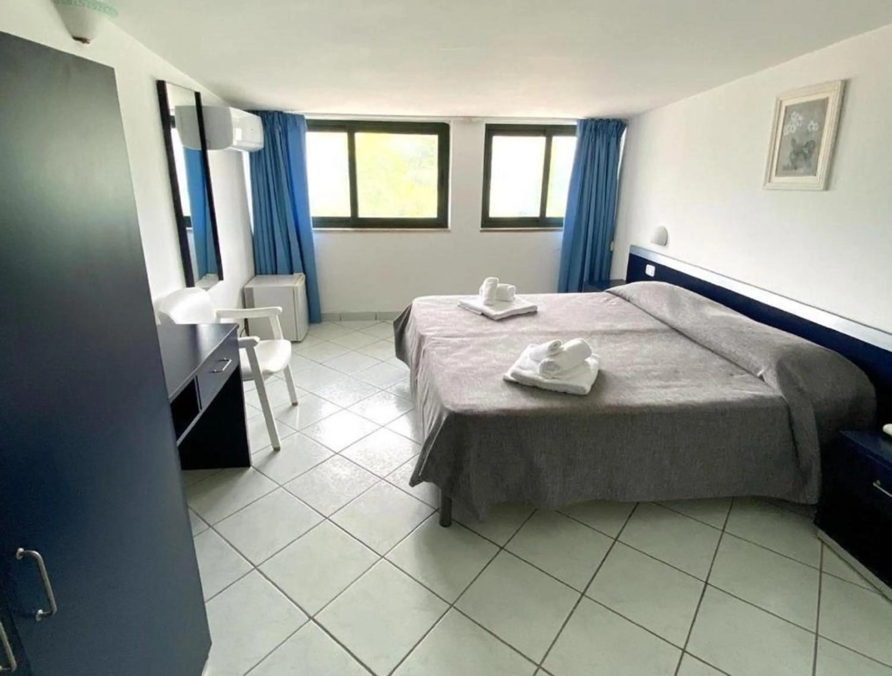 Bedroom in Hotel San Paolo