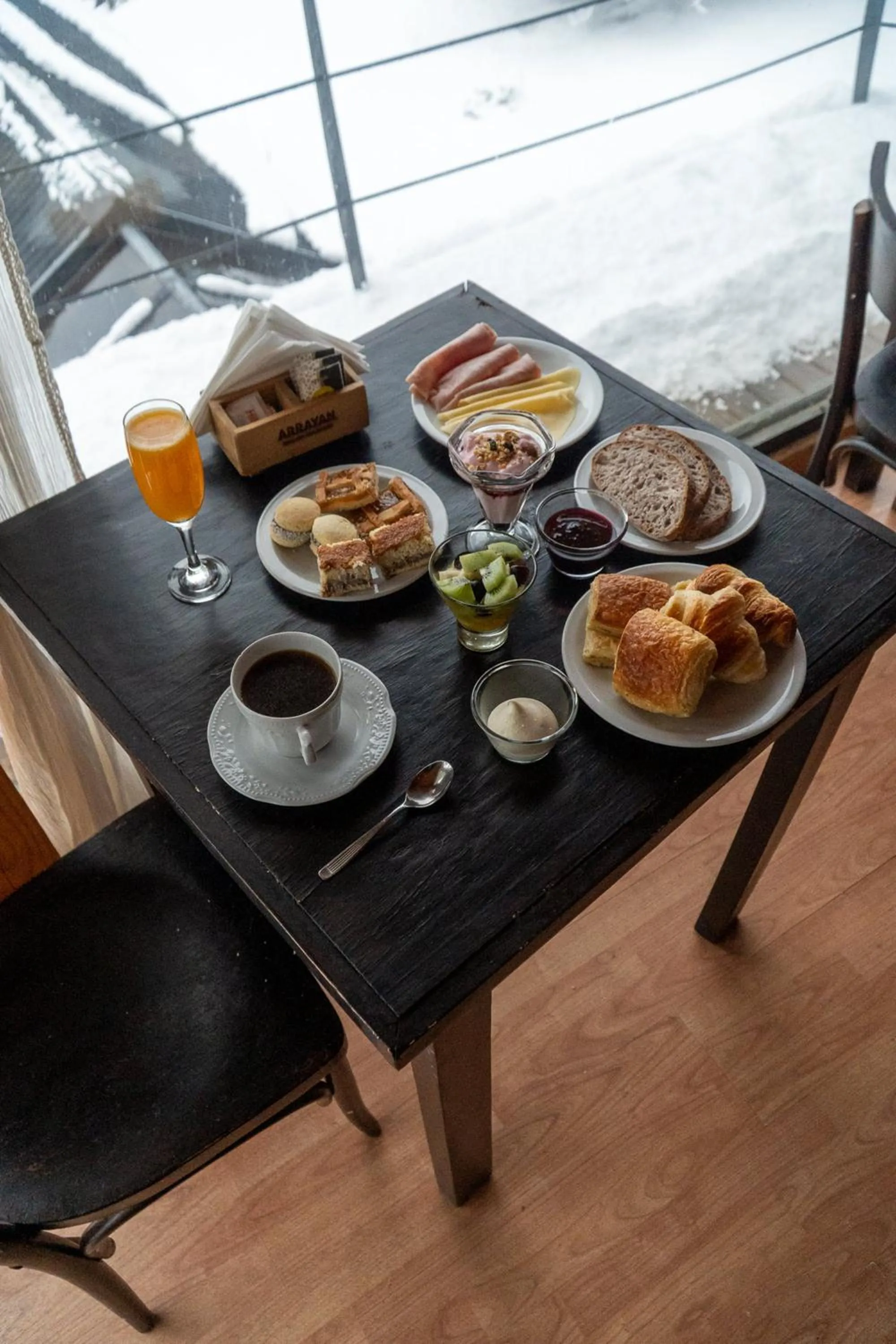 Food and drinks in Arrayan Lake View Mountain Lodge & Casa De Te Arrayan