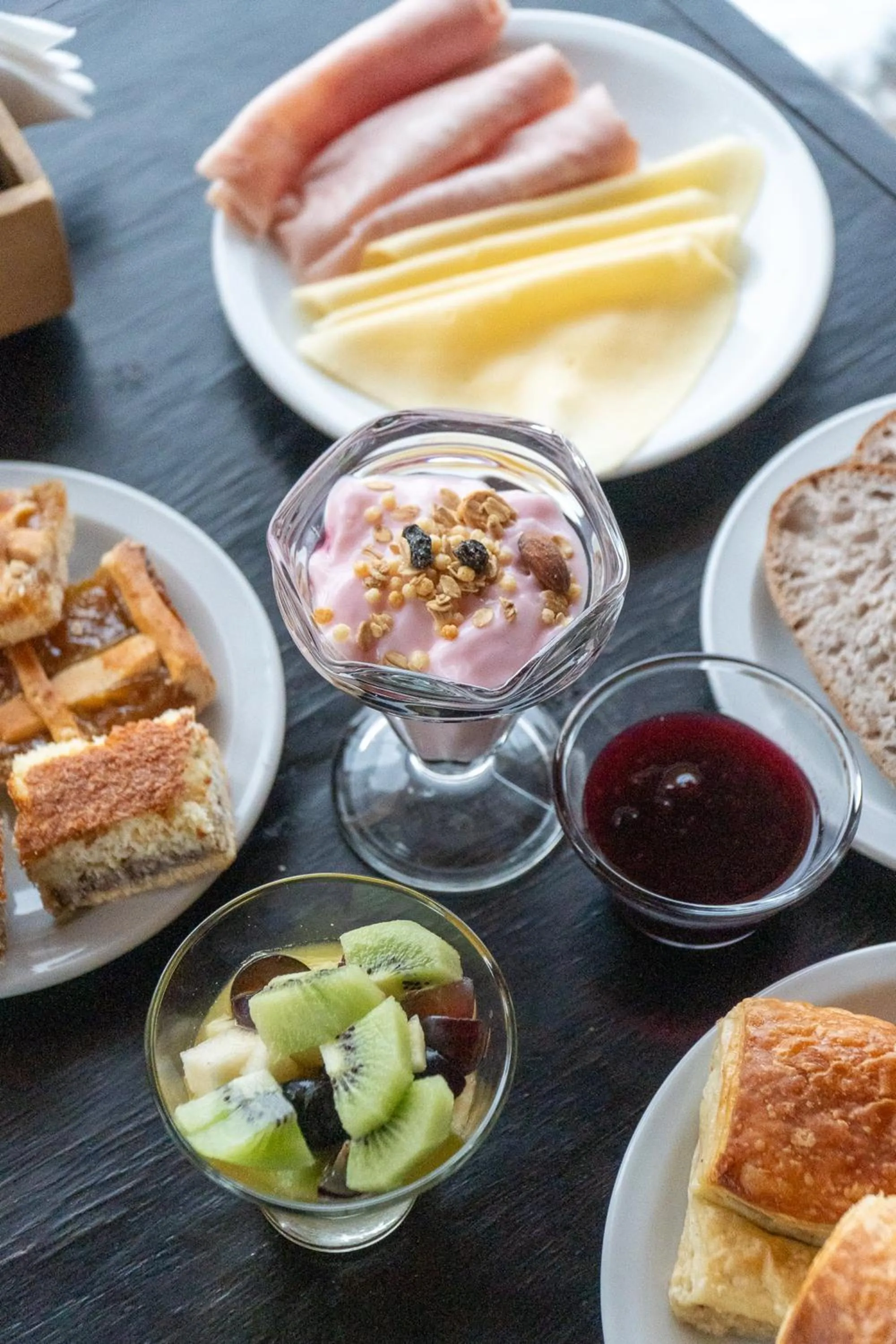 Food and drinks in Arrayan Lake View Mountain Lodge & Casa De Te Arrayan