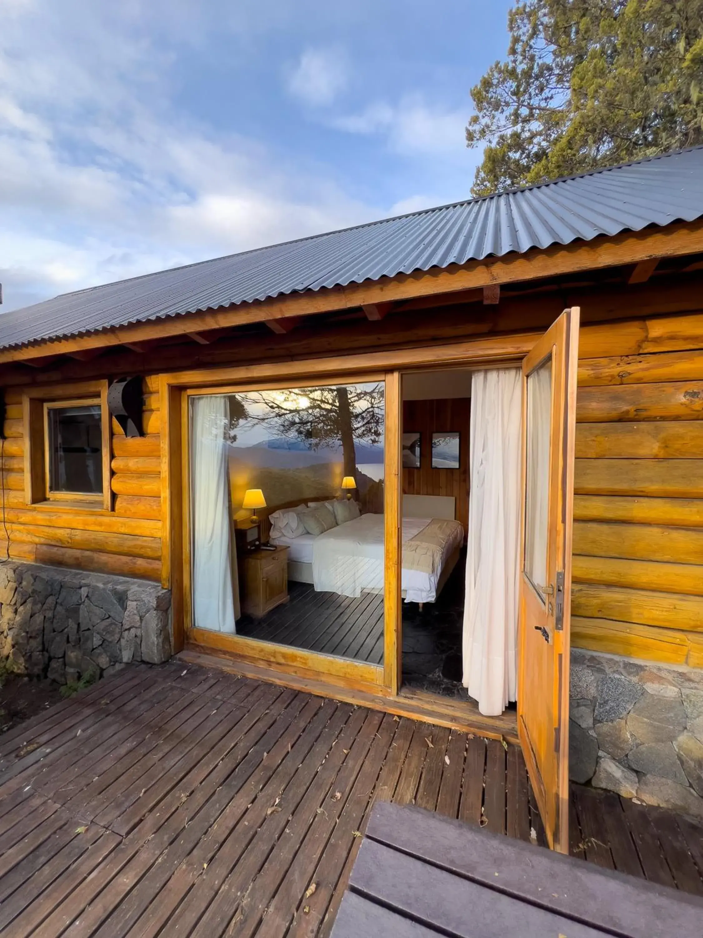 Double or Twin Room in Arrayan Lake View Mountain Lodge & Casa De Te Arrayan Double or Twin Room in Arrayan Lake View Mountain Lodge & Casa De Te Arrayan