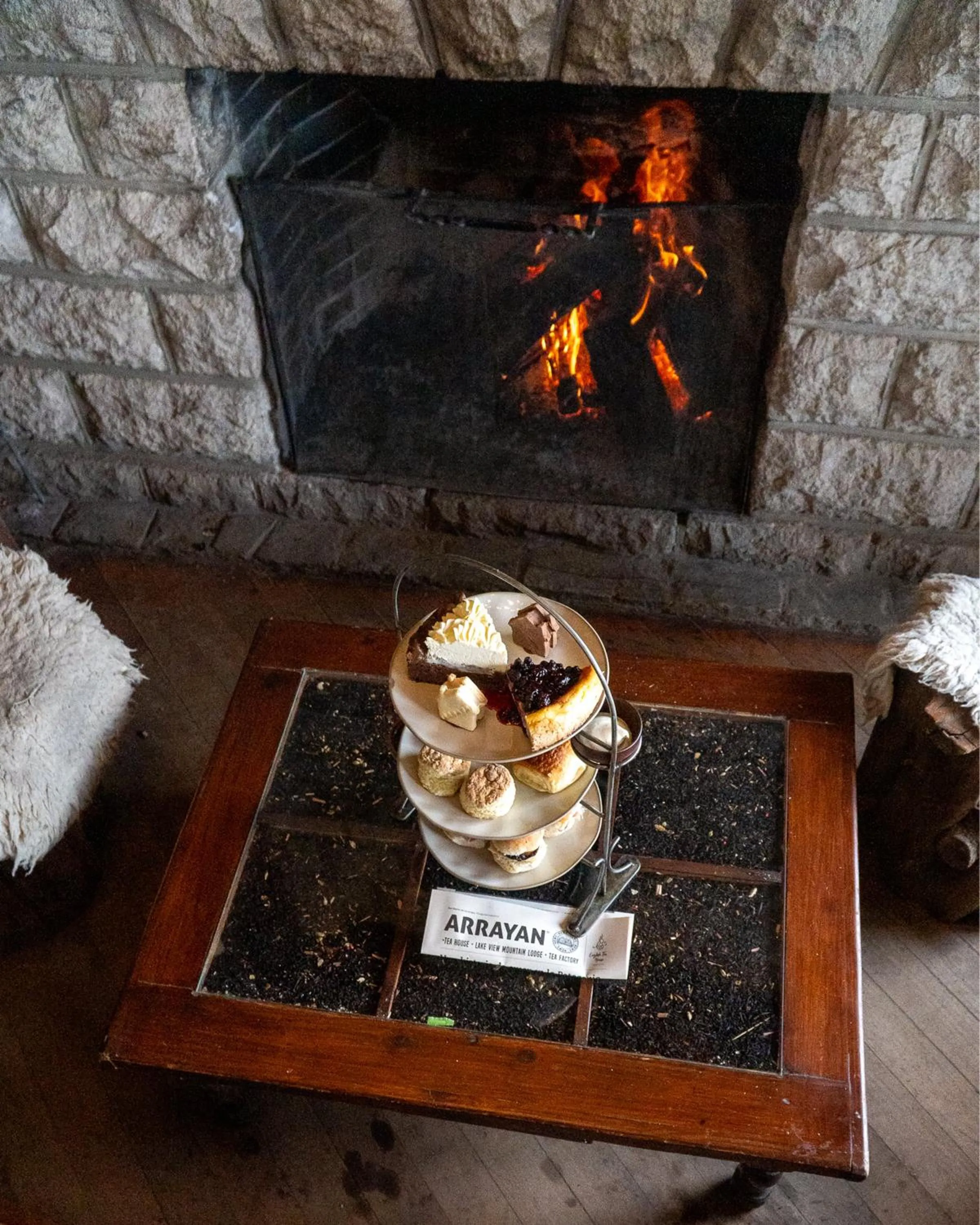 TV and multimedia in Arrayan Lake View Mountain Lodge & Casa De Te Arrayan