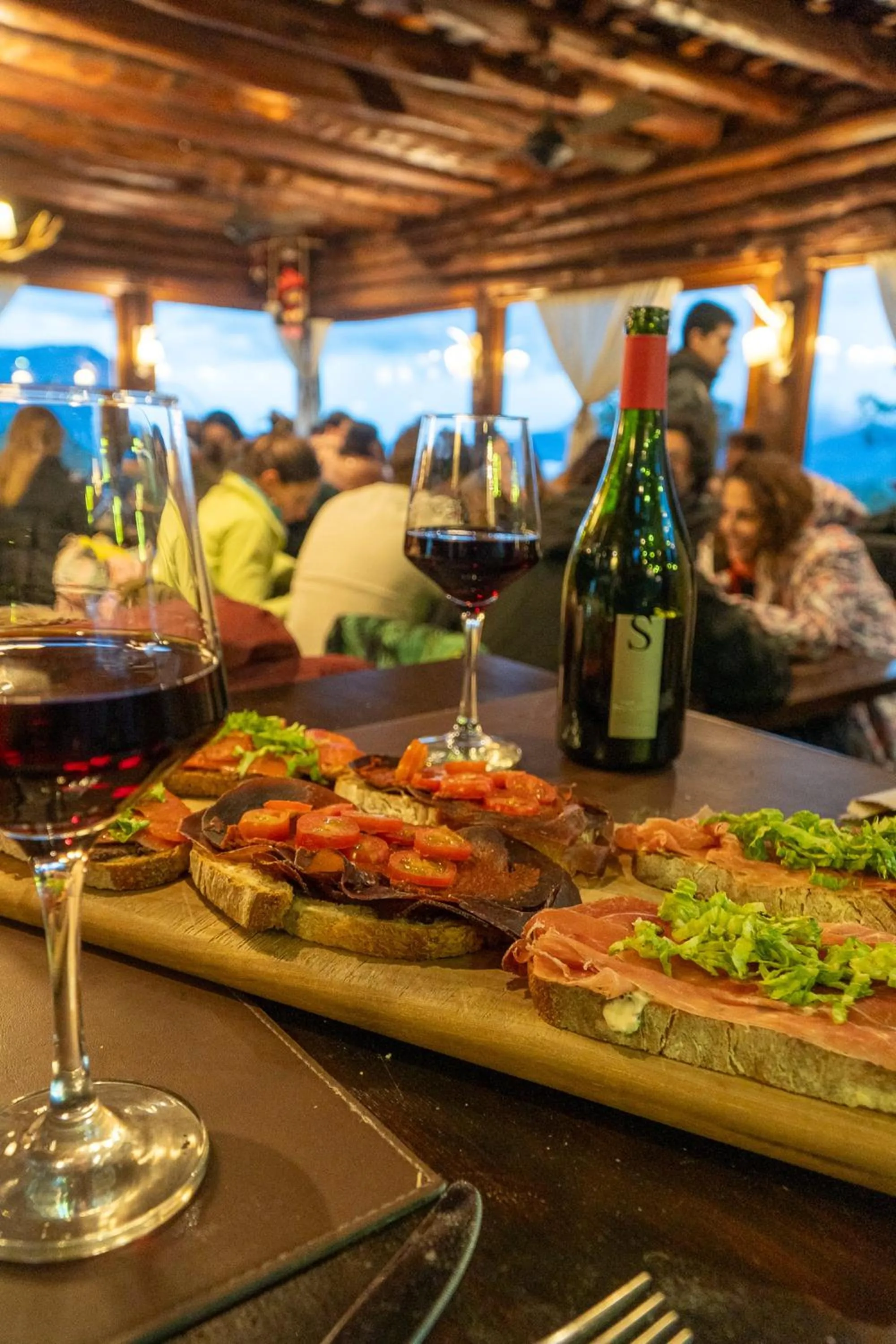 People in Arrayan Lake View Mountain Lodge & Casa De Te Arrayan