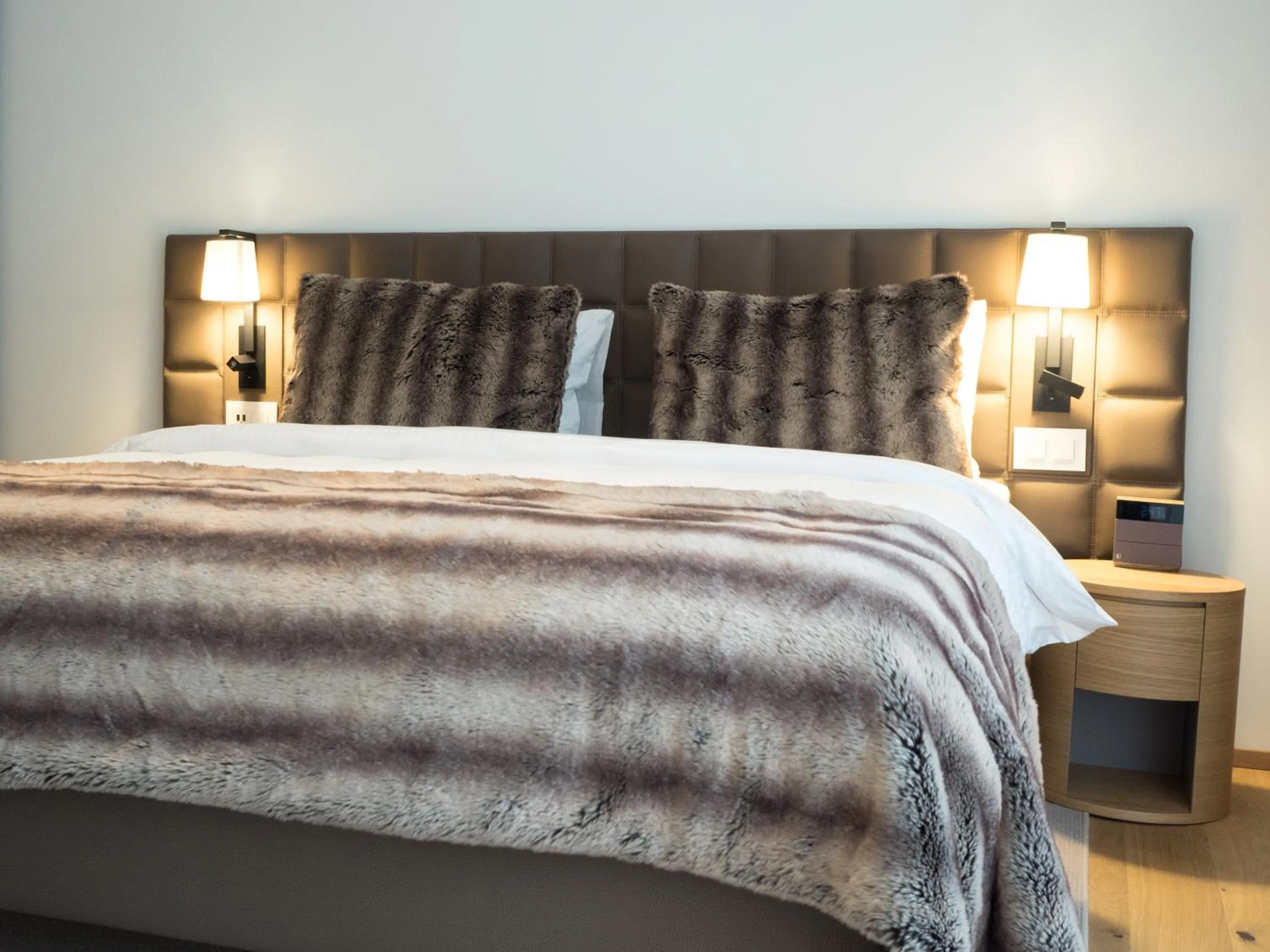 Bed in Radisson Blu Hotel Reussen, Andermatt