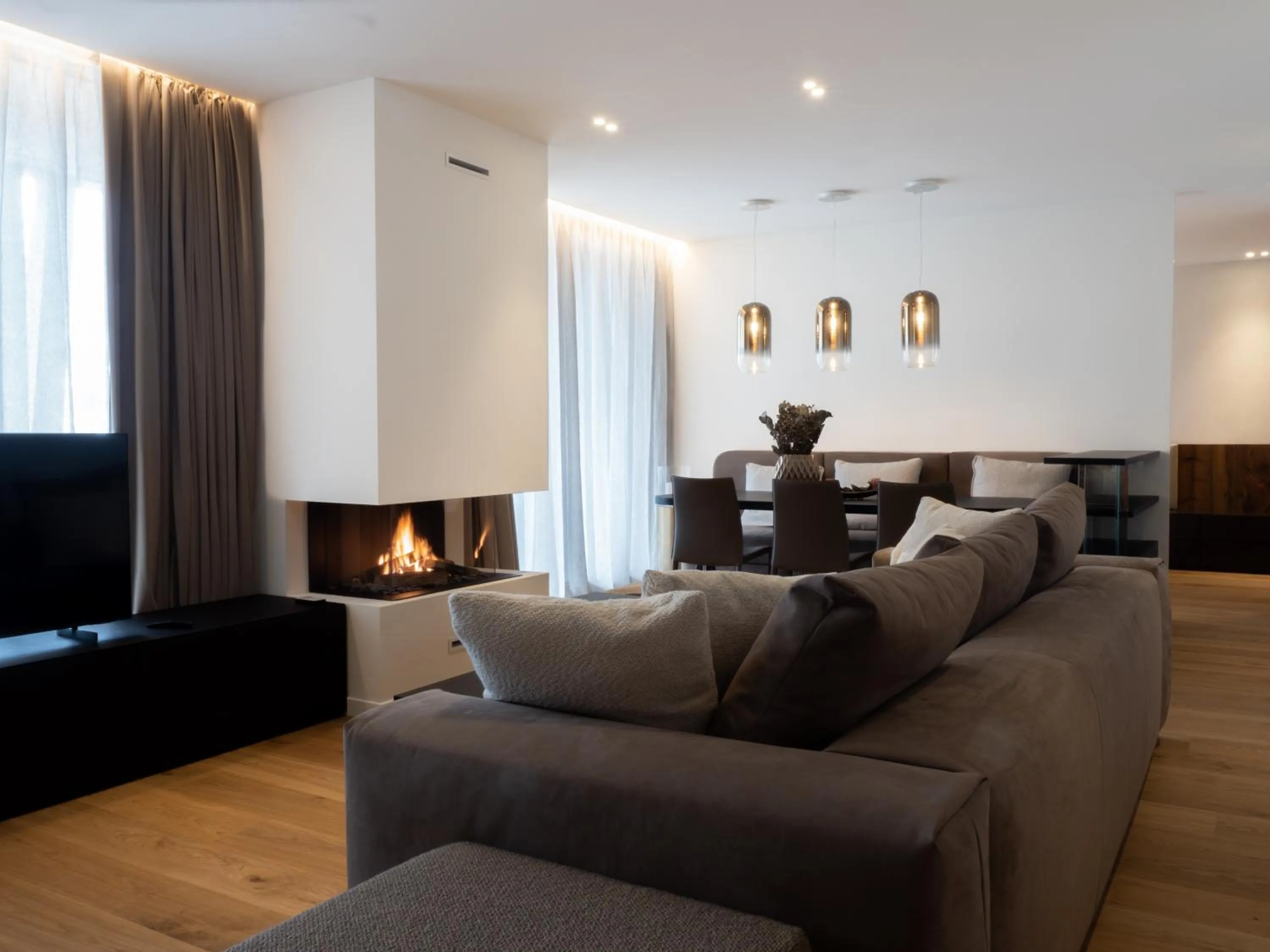 Living room in Radisson Blu Hotel Reussen, Andermatt