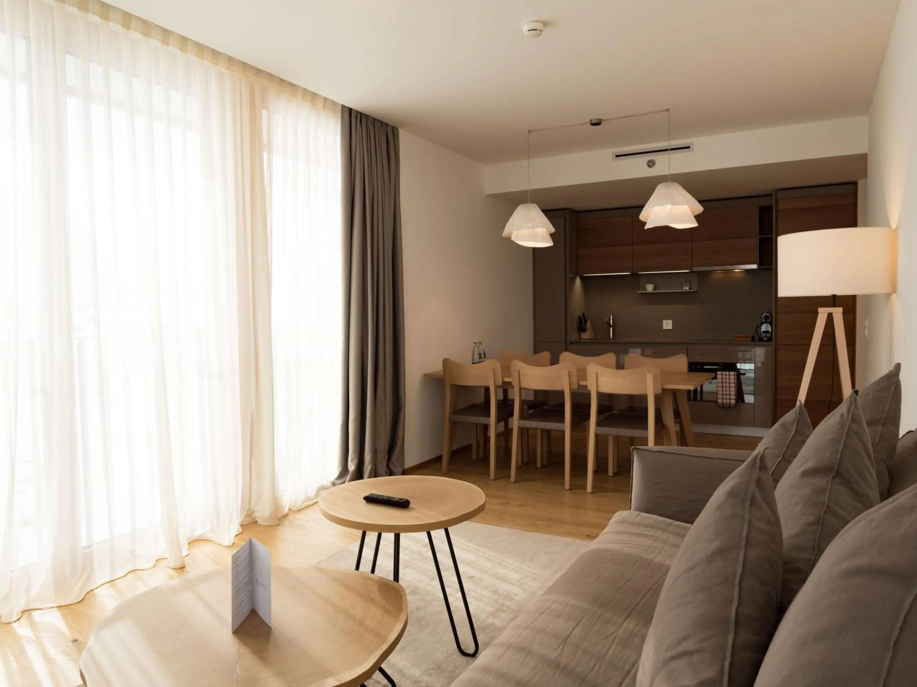 Photo of the whole room in Radisson Blu Hotel Reussen, Andermatt