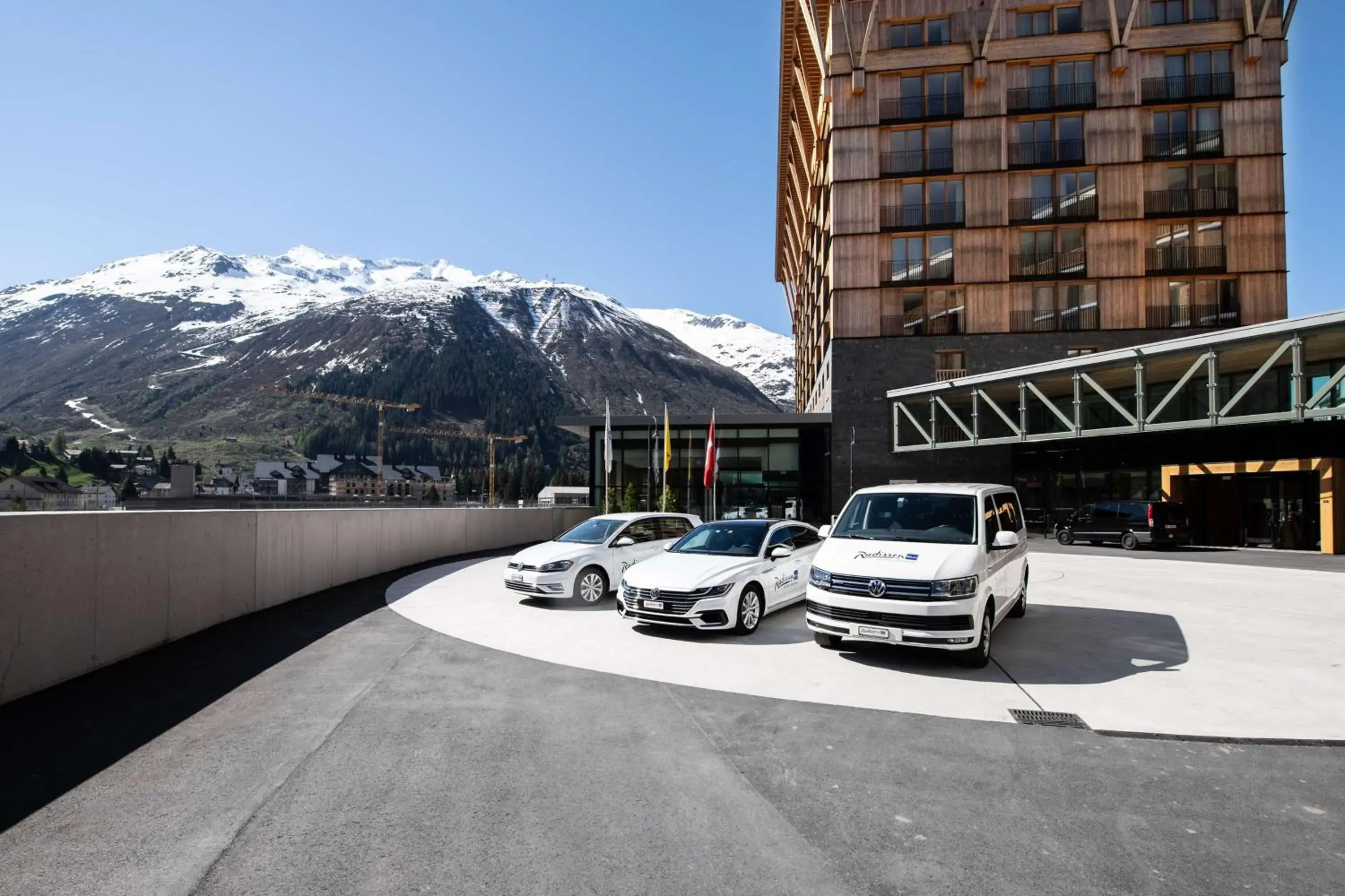 Facade/entrance in Radisson Blu Hotel Reussen, Andermatt Facade/entrance in Radisson Blu Hotel Reussen, Andermatt