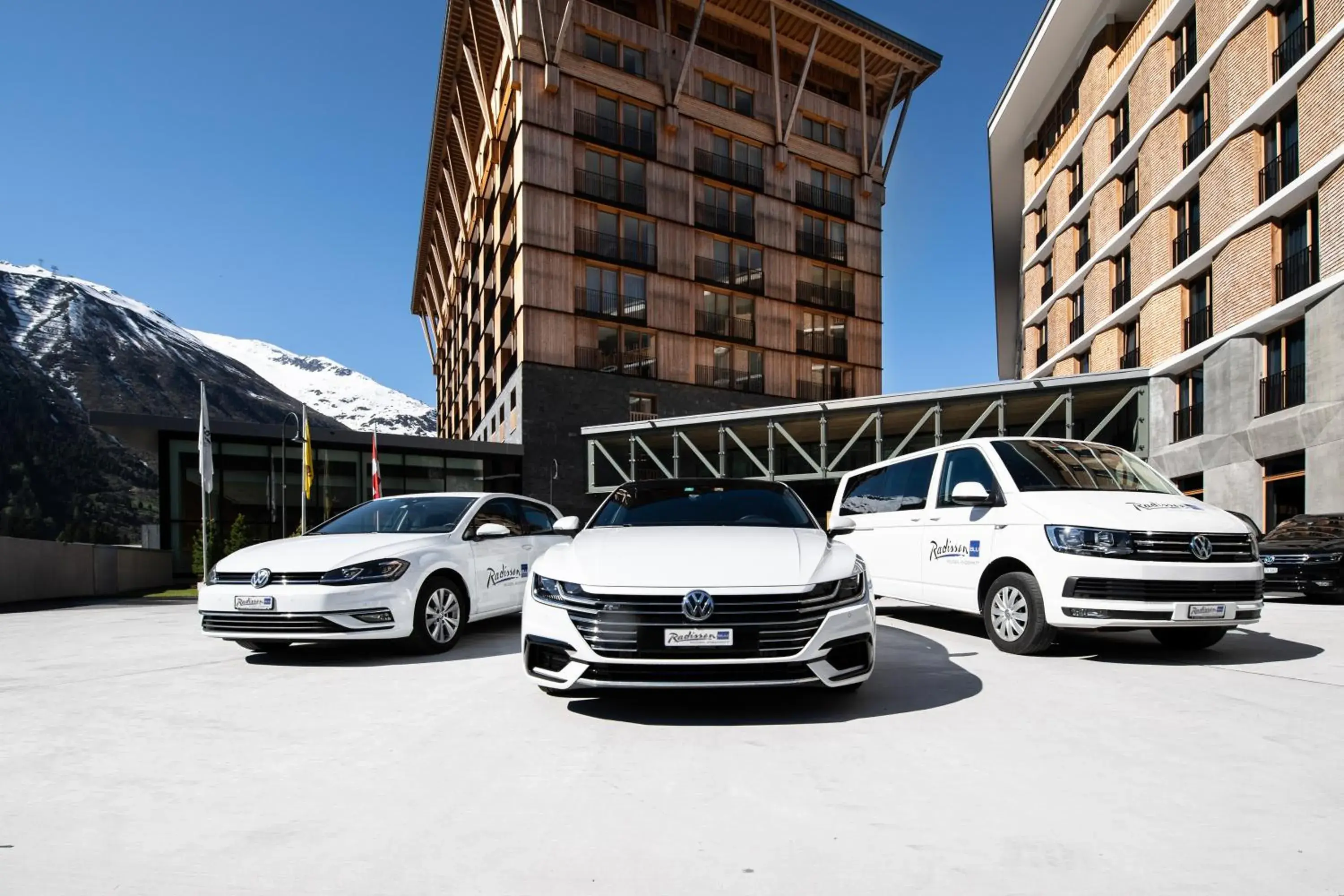 Facade/entrance in Radisson Blu Hotel Reussen, Andermatt Facade/entrance in Radisson Blu Hotel Reussen, Andermatt