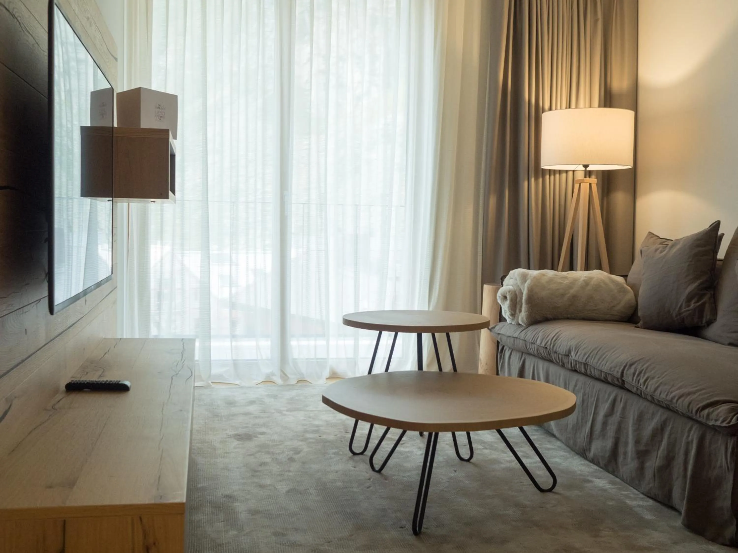 Living room in Radisson Blu Hotel Reussen, Andermatt