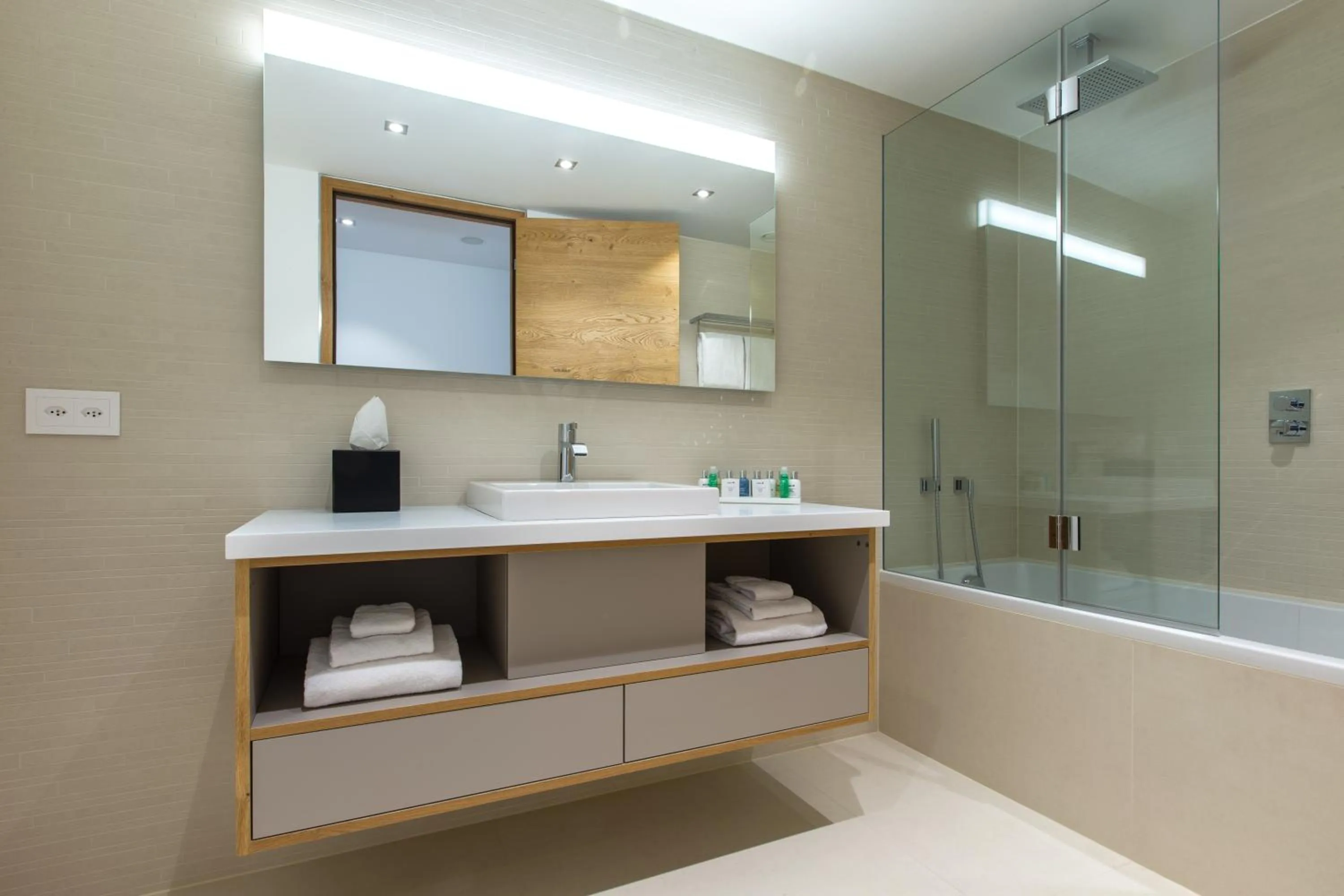 Bathroom in Radisson Blu Hotel Reussen, Andermatt