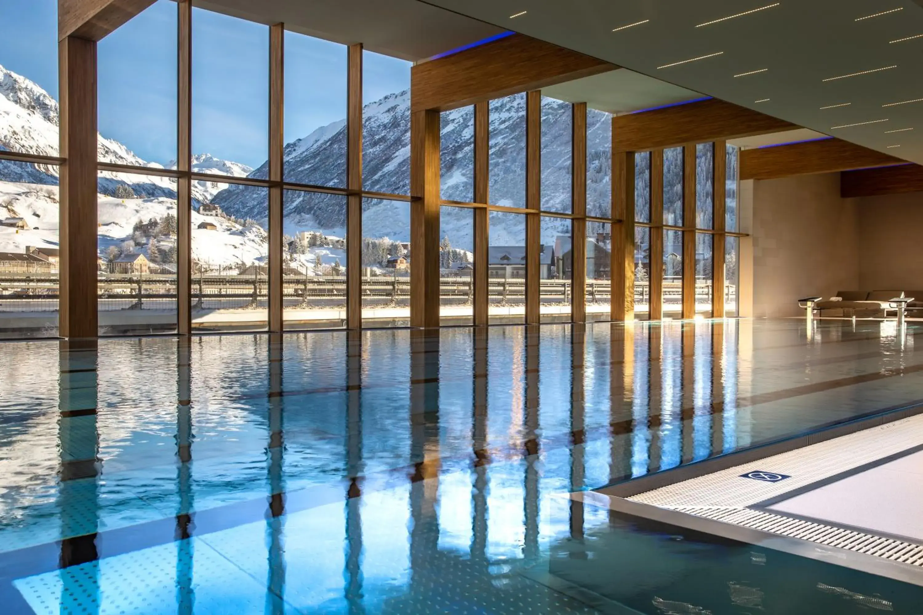 Swimming pool in Radisson Blu Hotel Reussen, Andermatt Swimming pool in Radisson Blu Hotel Reussen, Andermatt