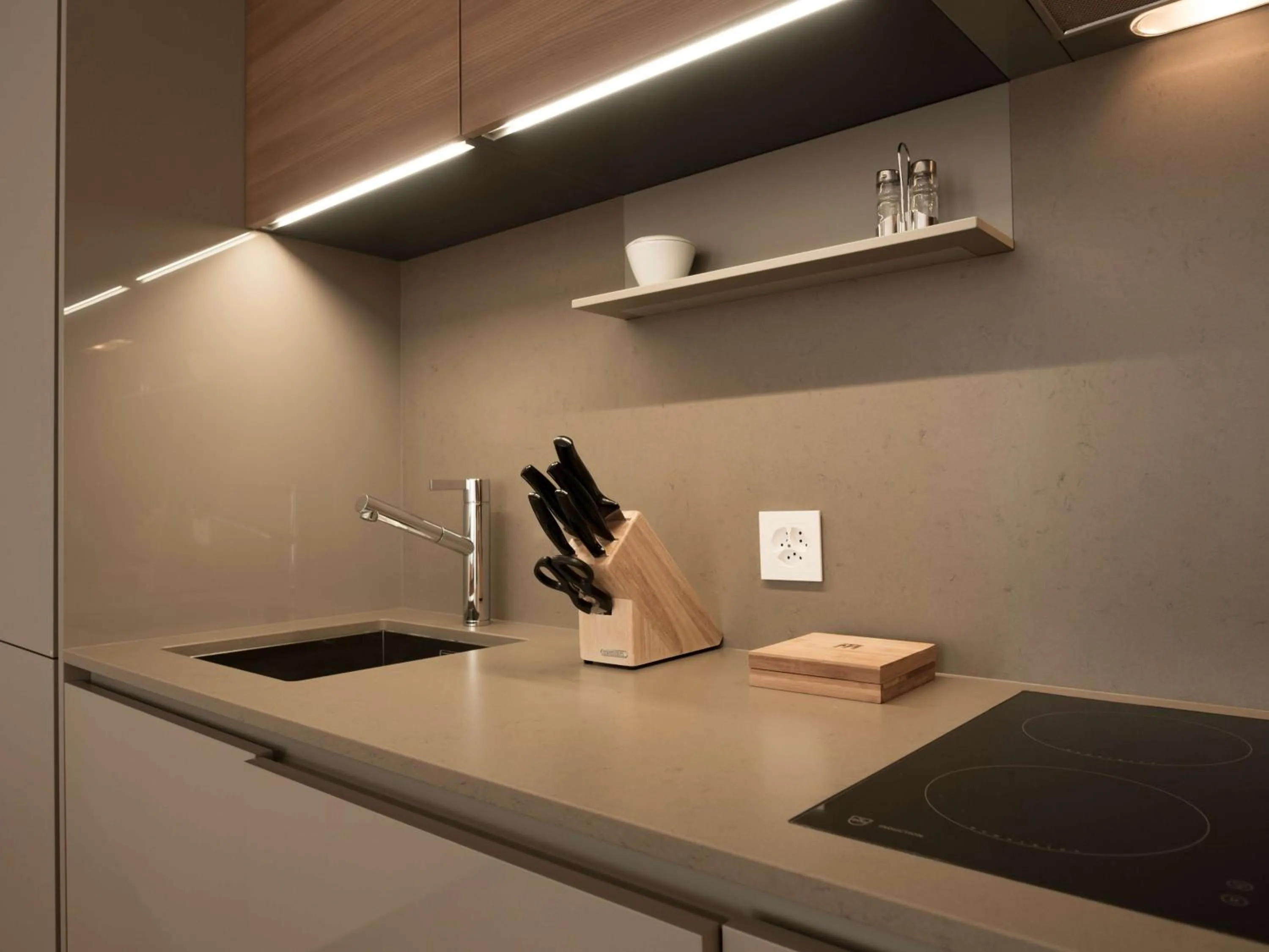 Photo of the whole room in Radisson Blu Hotel Reussen, Andermatt