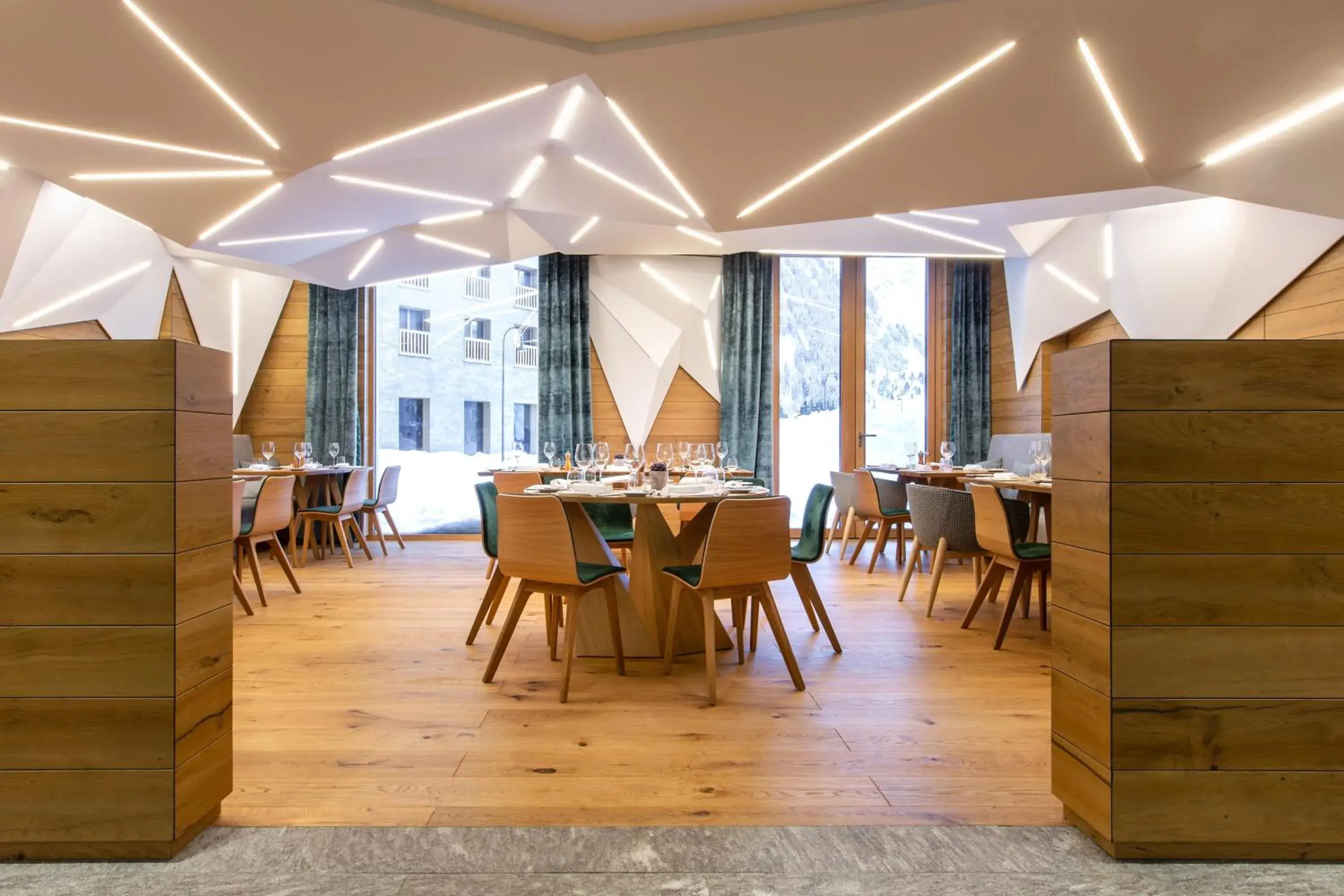 Restaurant/places to eat in Radisson Blu Hotel Reussen, Andermatt Restaurant/places to eat in Radisson Blu Hotel Reussen, Andermatt