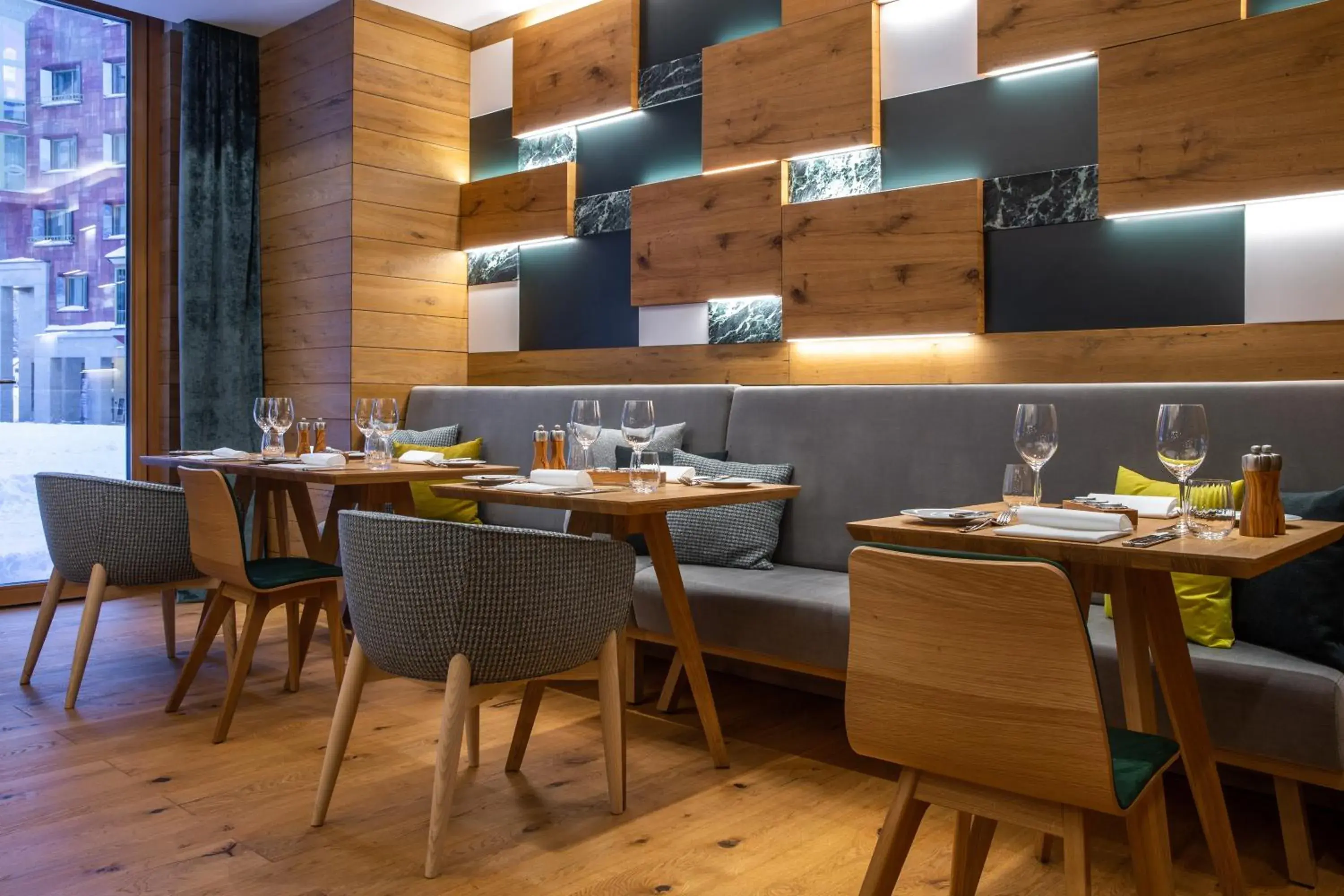 Restaurant/places to eat in Radisson Blu Hotel Reussen, Andermatt Restaurant/places to eat in Radisson Blu Hotel Reussen, Andermatt