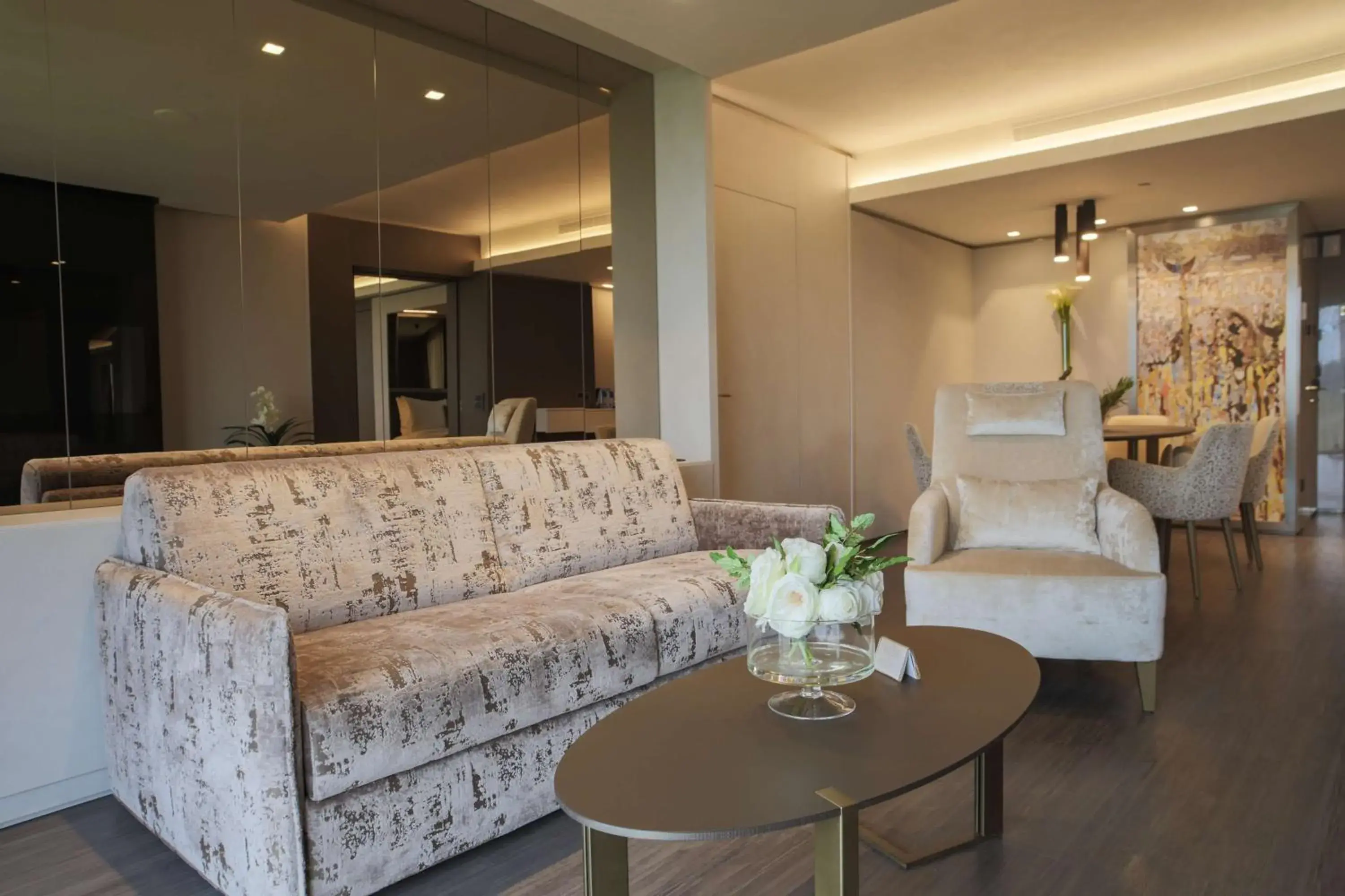 Photo of the whole room in The Legacy Luxury Hotel, Algiers Photo of the whole room in The Legacy Luxury Hotel, Algiers