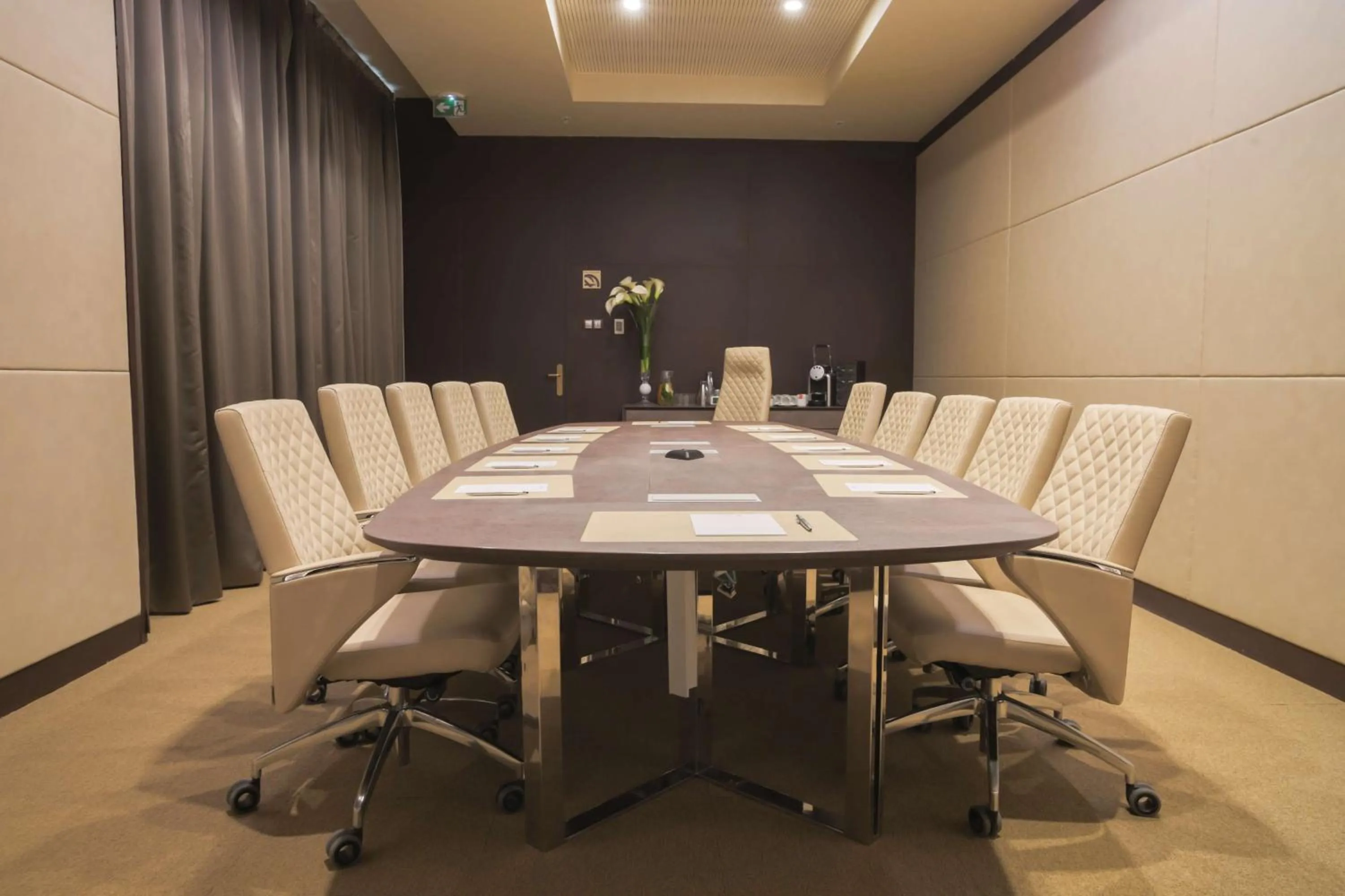 Meeting/conference room in Radisson BLU Hotel Algiers Hydra
