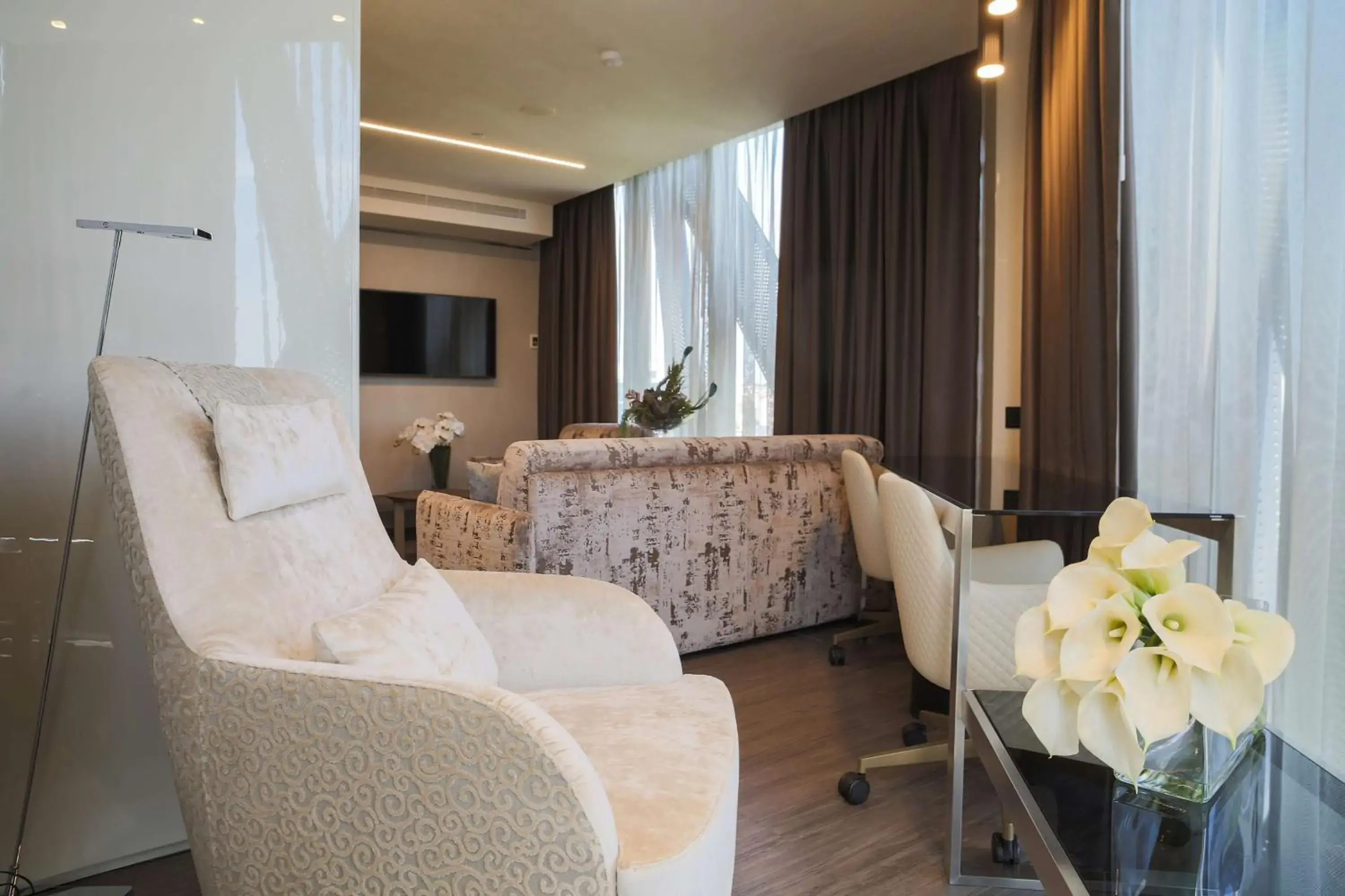 Photo of the whole room in The Legacy Luxury Hotel, Algiers Photo of the whole room in The Legacy Luxury Hotel, Algiers