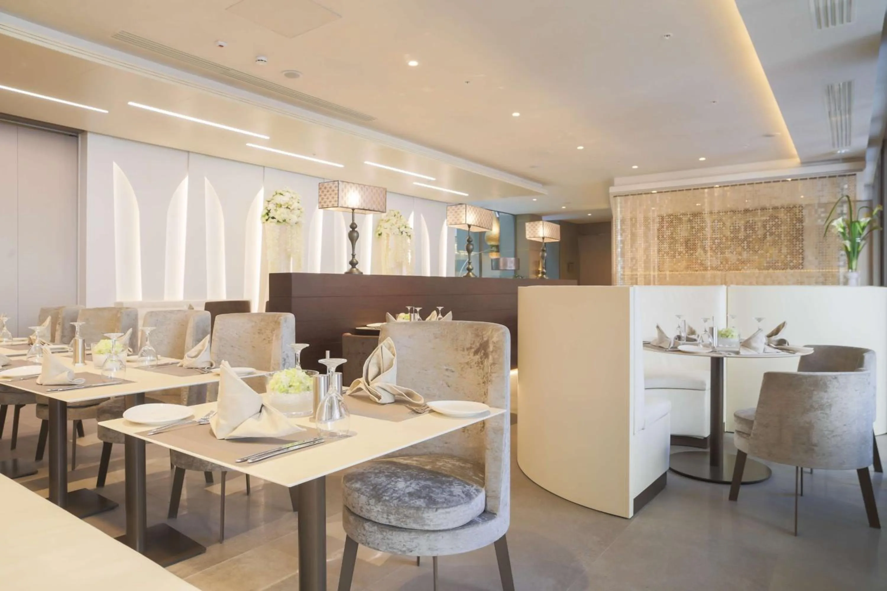 Restaurant/Places to Eat in Radisson BLU Hotel Algiers Hydra