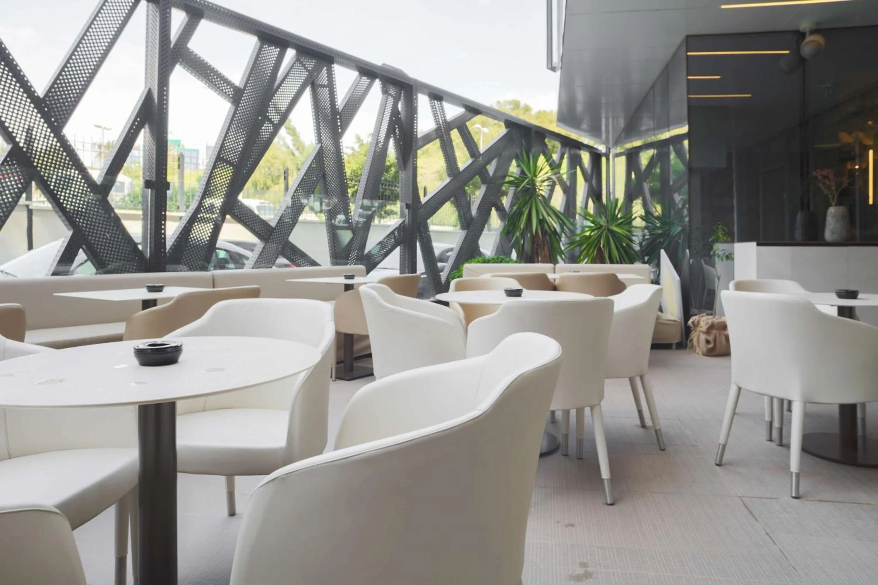 Restaurant/Places to Eat in Radisson BLU Hotel Algiers Hydra